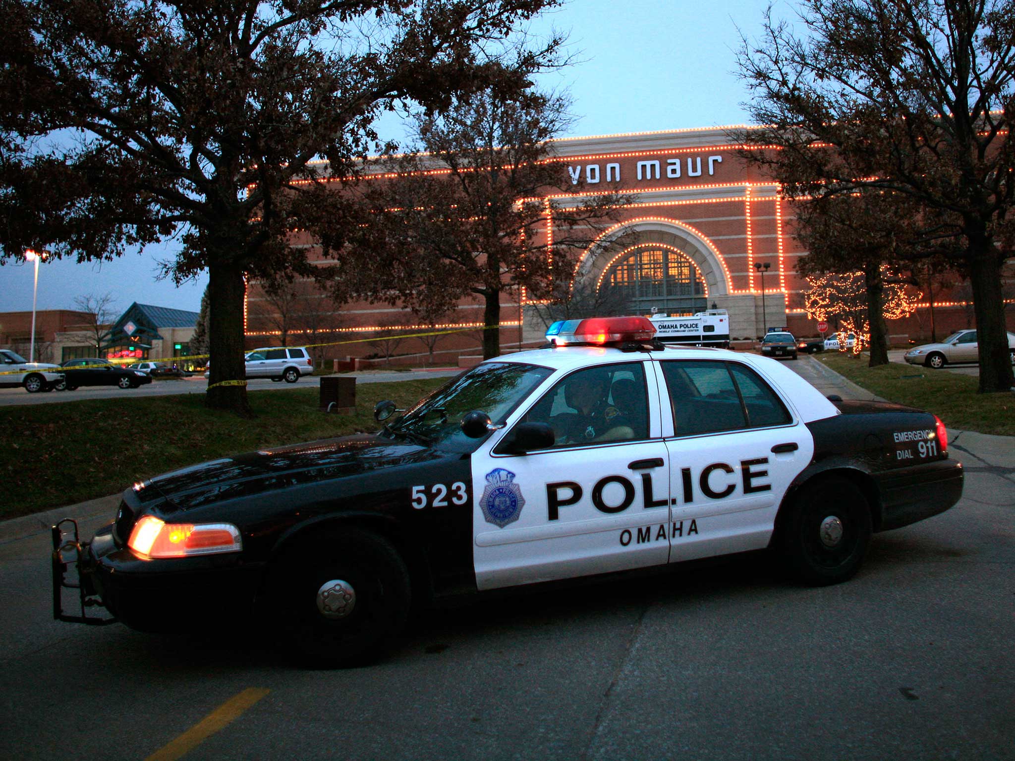 A Omaha police car outside a local shopping centre