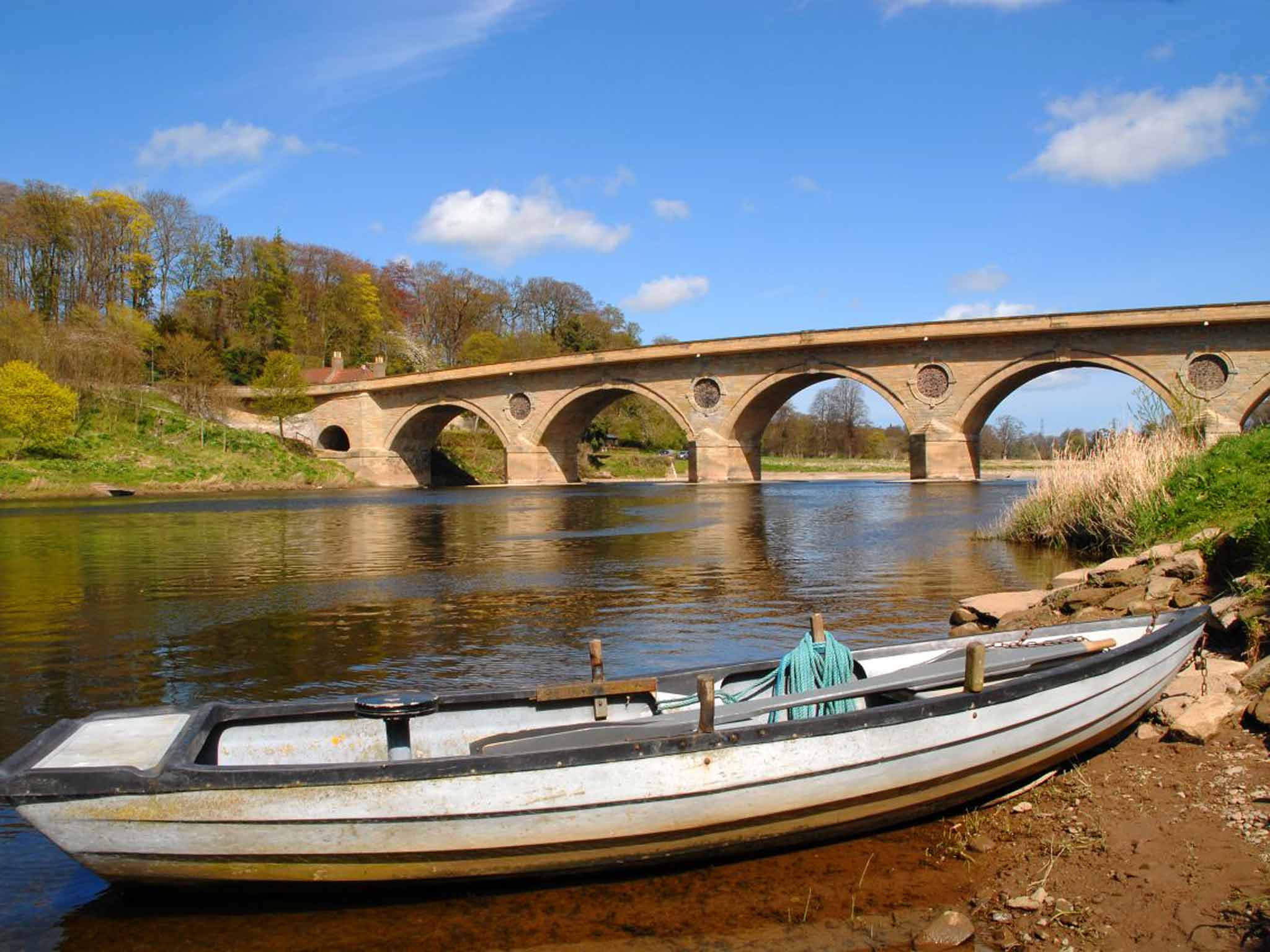 Coldstream bridge