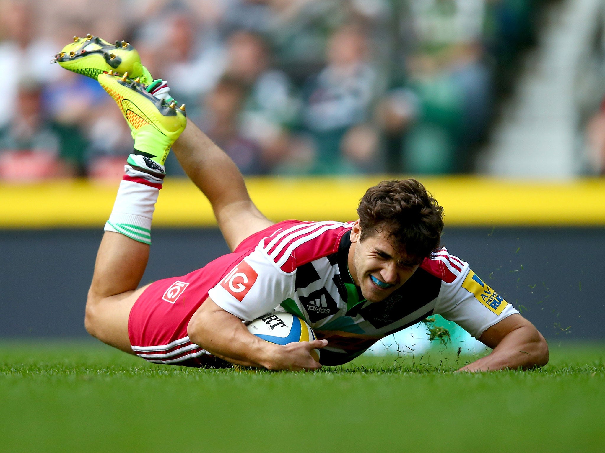 Ollie Lindsay-Hague scores for Harlequins