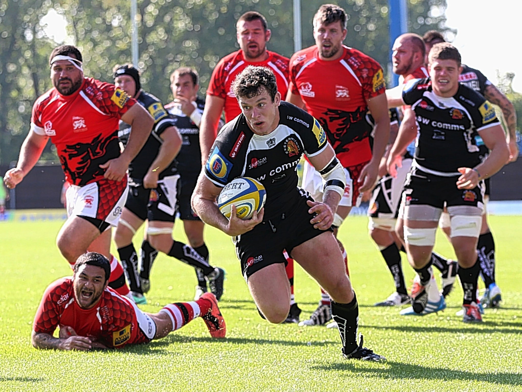 Ian Whitten crosses for one of Exeter Chiefs’ seven tries against London Welsh