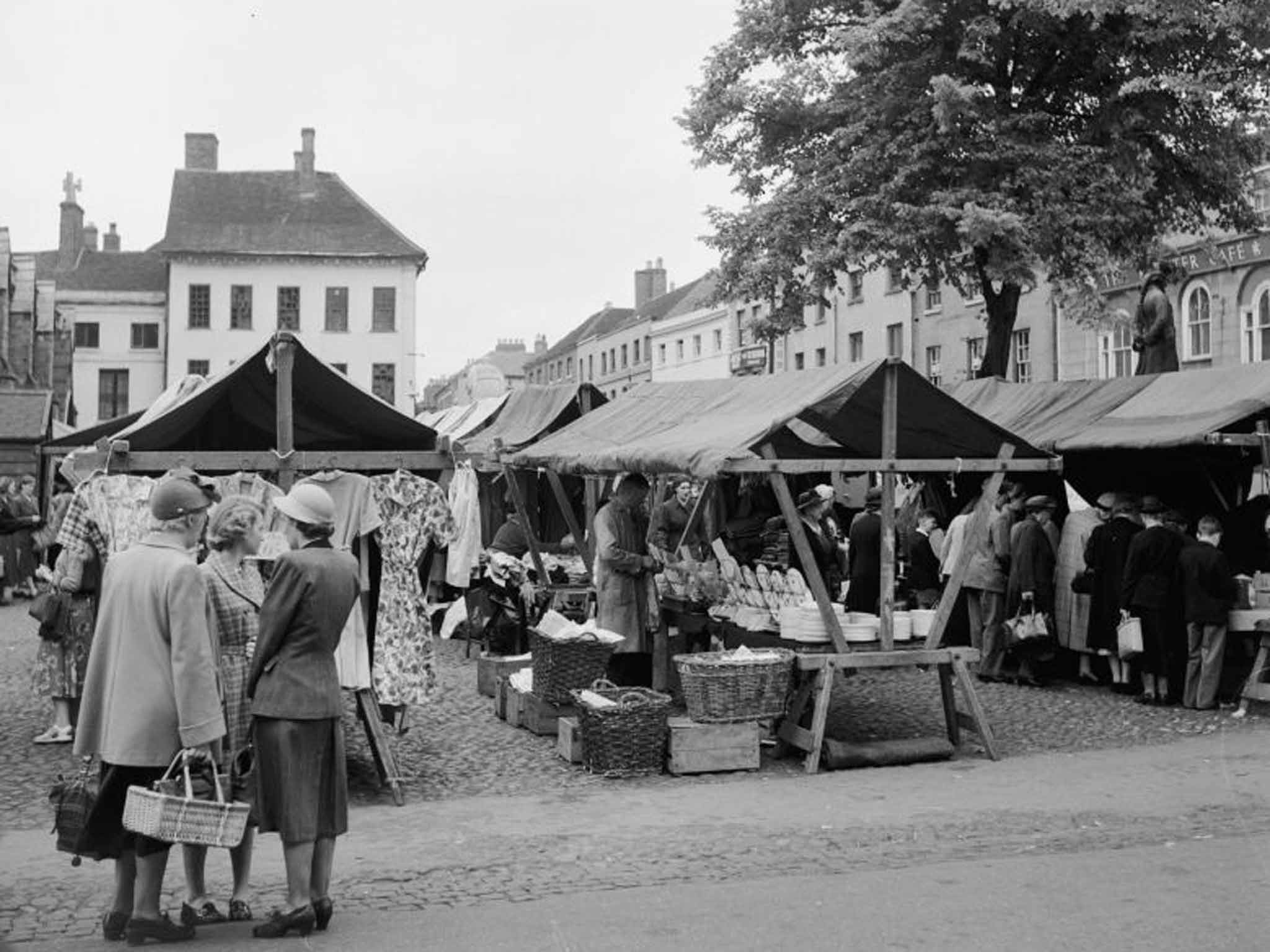 Best sellers: a 1950s market in Lichfield