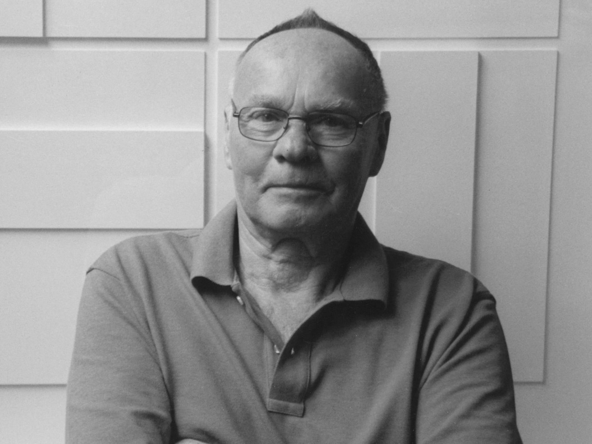 Painter Alan Reynolds, his neo-romantic landscapes gave way later in his career to increasingly austere constructivist pieces