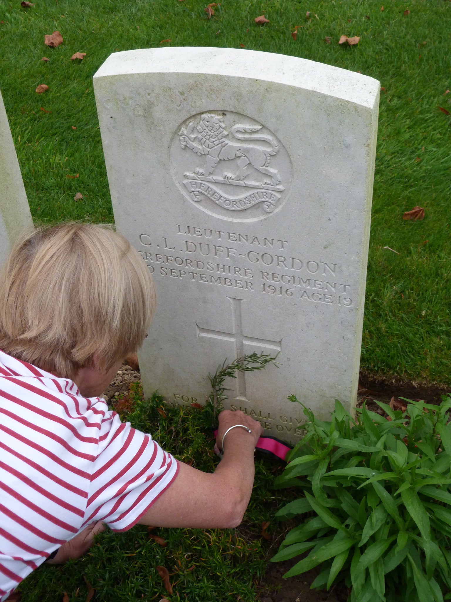 Lest we forget: Frances tending a grave