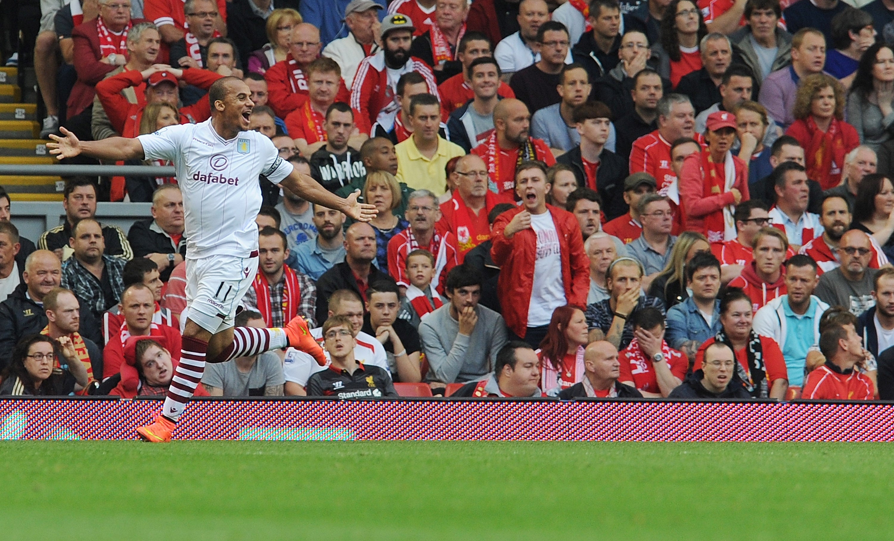 Gabby Agbonlahor celebrates his goal for Aston Villa