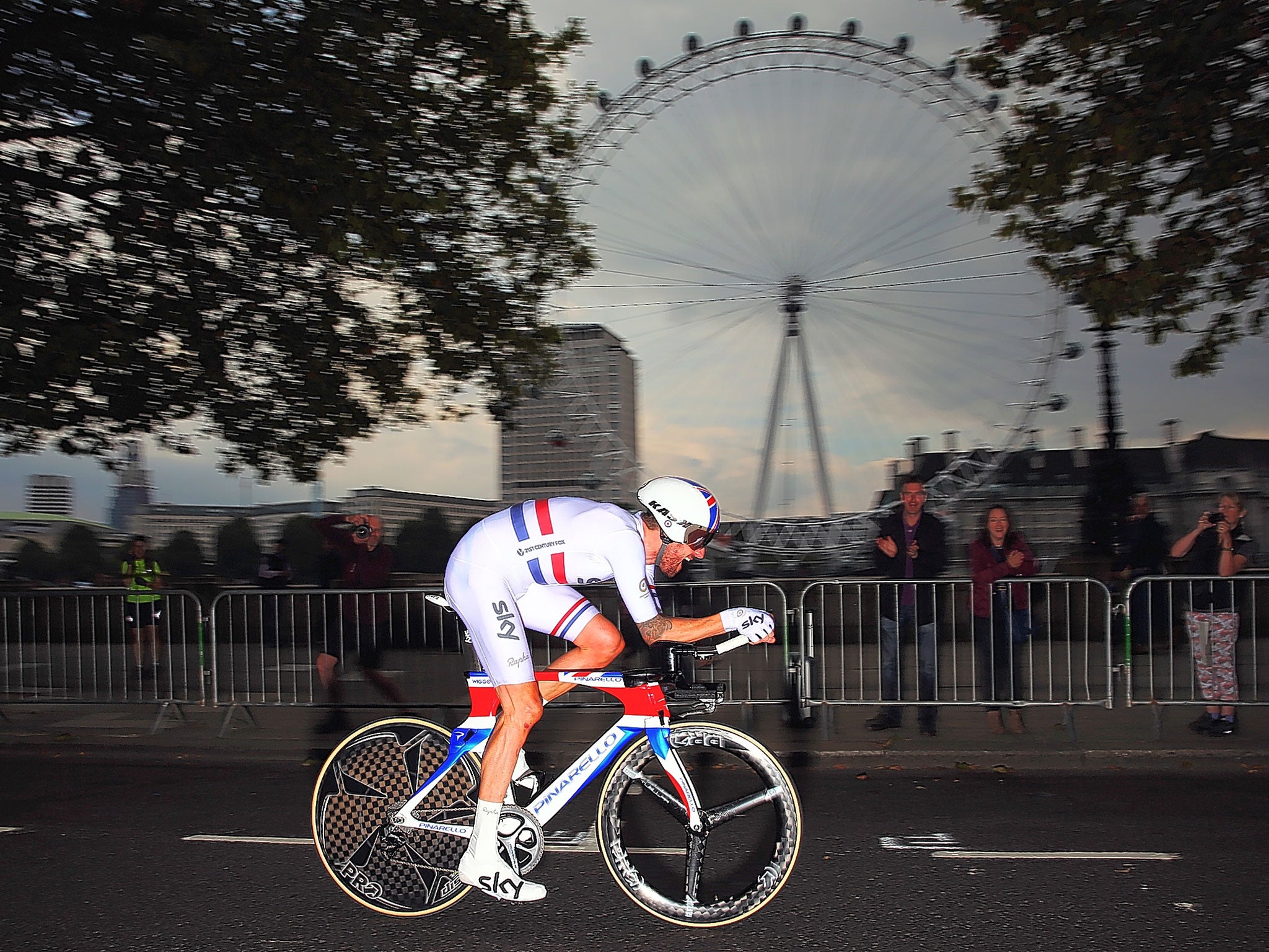 Sir Bradley Wiggins on his way to winning Sunday’s time-trial between Whitehall and Tower Hill in London