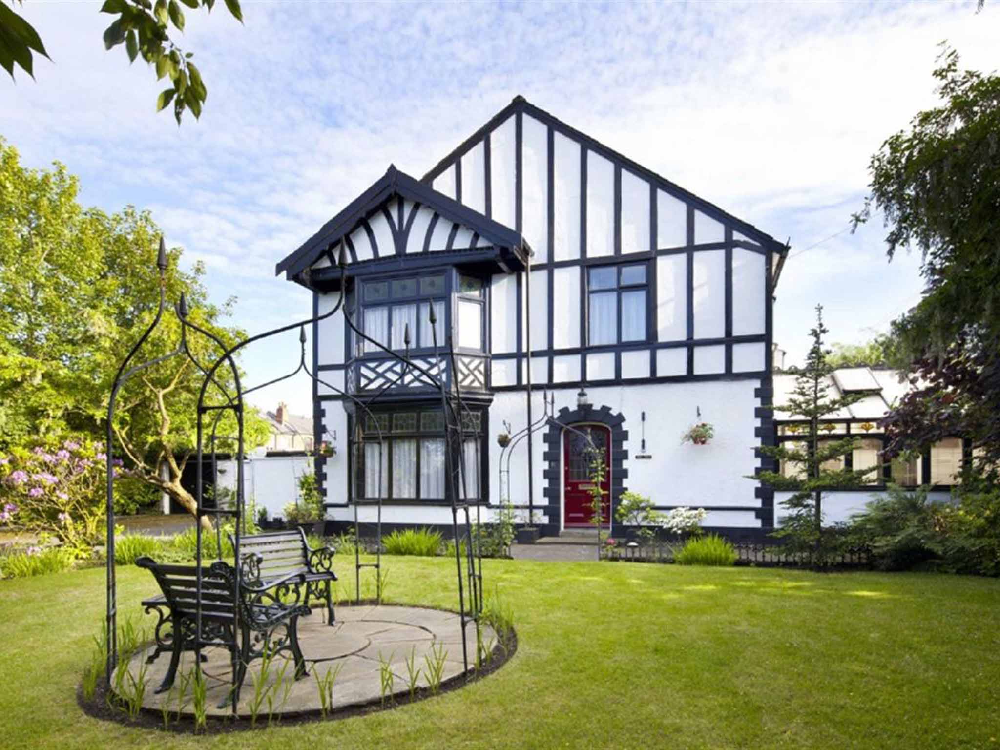 Four bedroom detached house for sale, Gathurst Road, Orrell WN5. On with Borron Shaw at £450,000