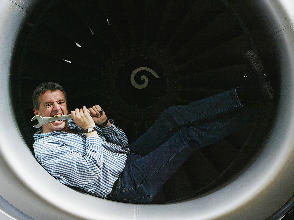 Ryanair launch new maintenance hangar in Scotland in 2004