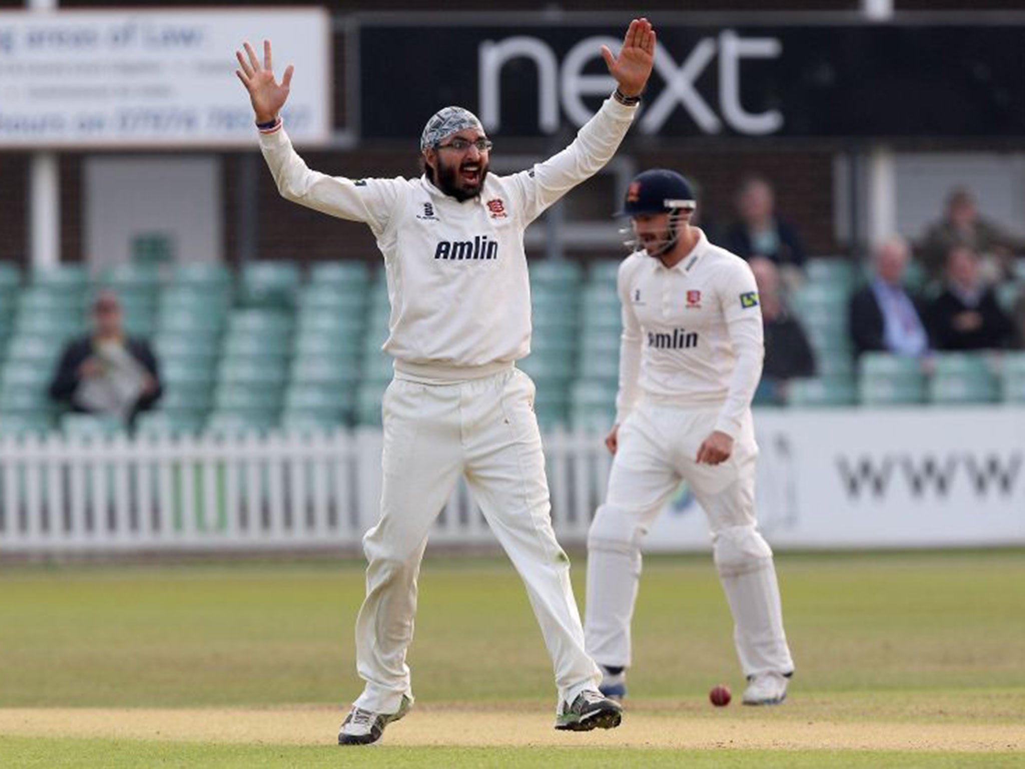 Monty Panesar celebrates taking the wicket of Greg Smith during Essex’s demolition of Leicestershire on Tuesday