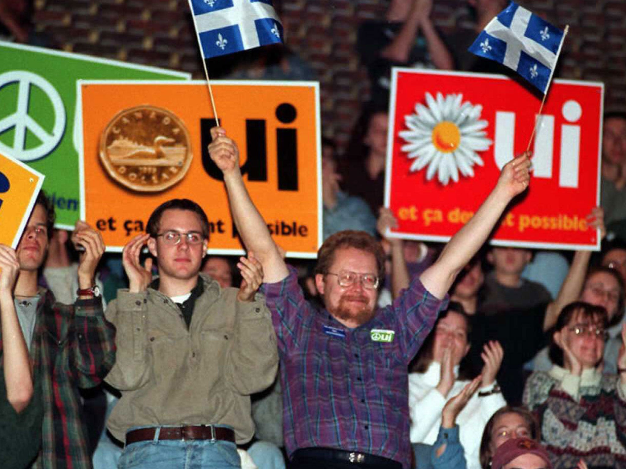 Pro Independence Yes supporters pictured ahead of referendum in which 'No' vote eventually emerged as winner