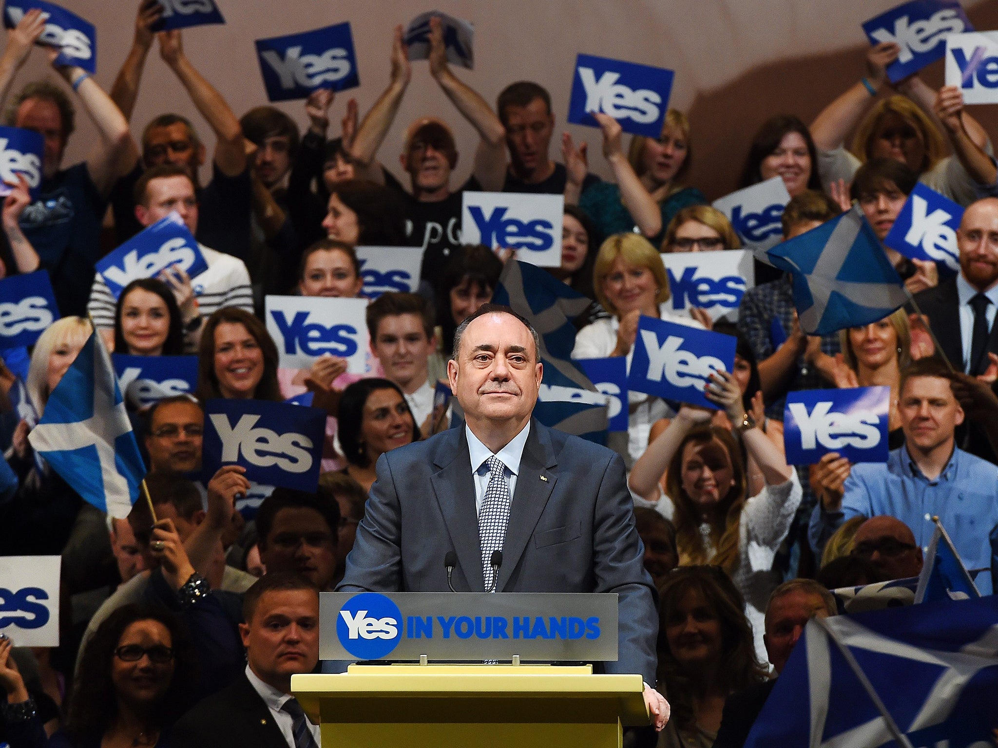 Alex Salmond delivers his final independence speech to supporters in Perth