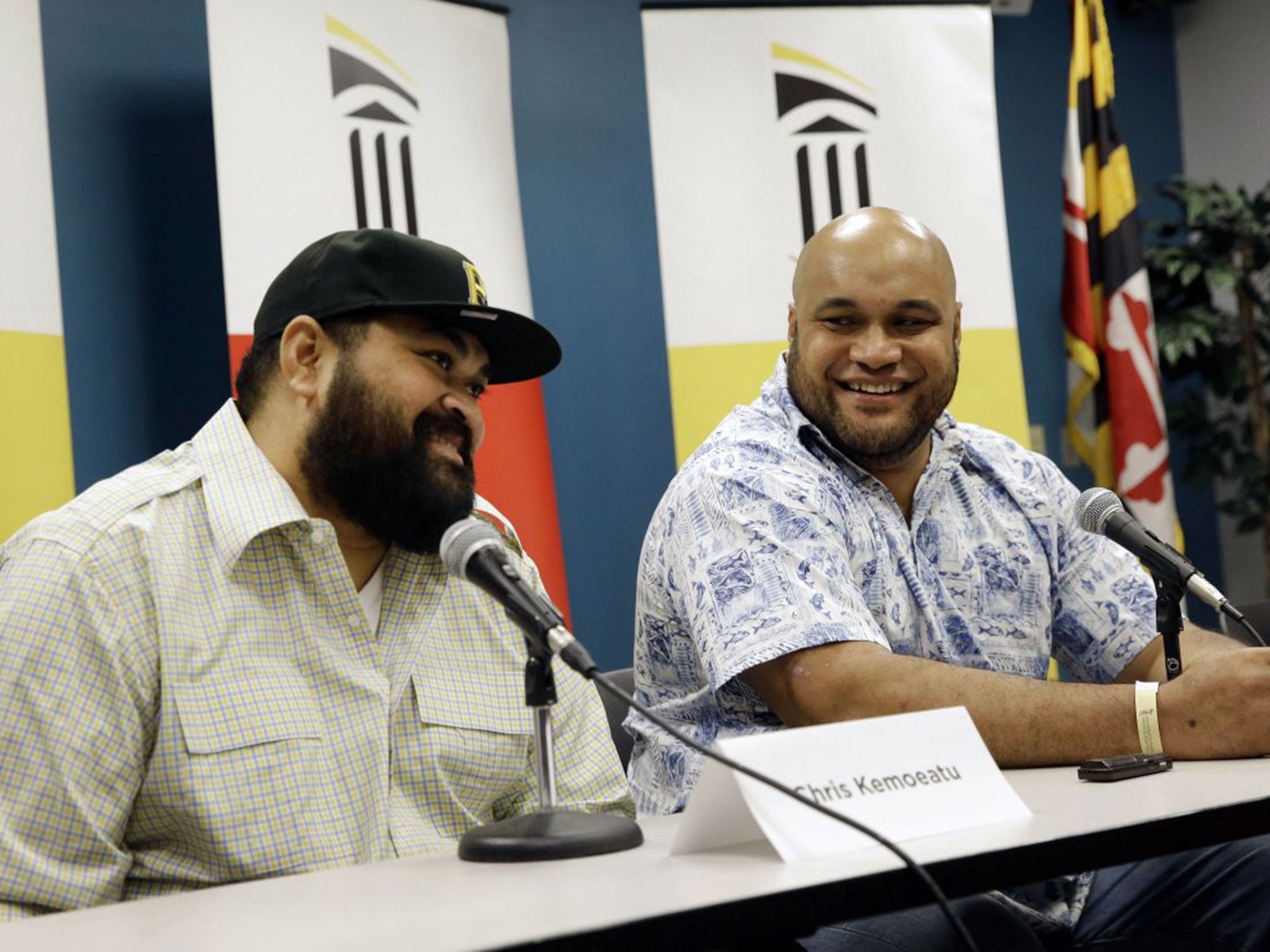 ma'ake kemoeatu and chris kemoeatu