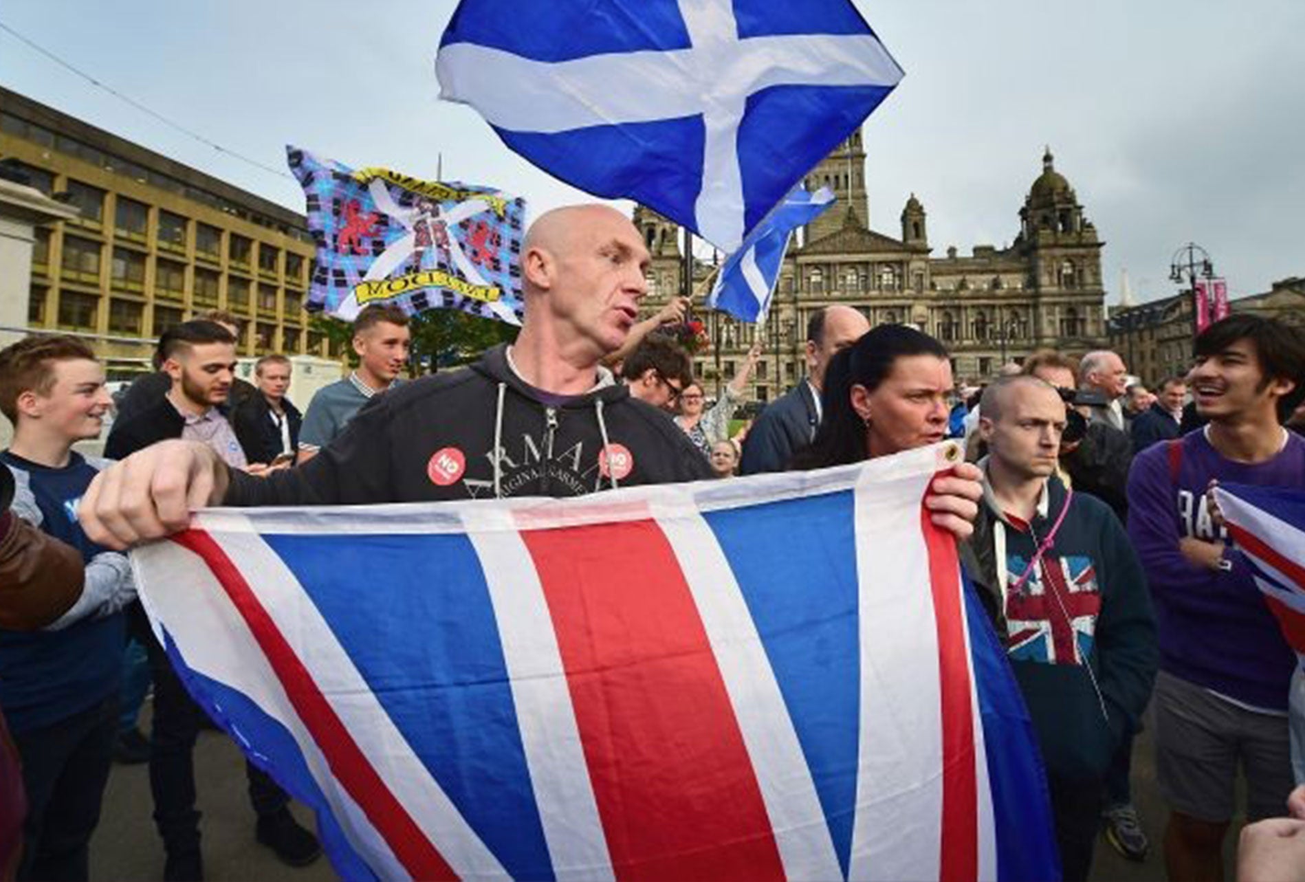 Unionist supporters in George Square