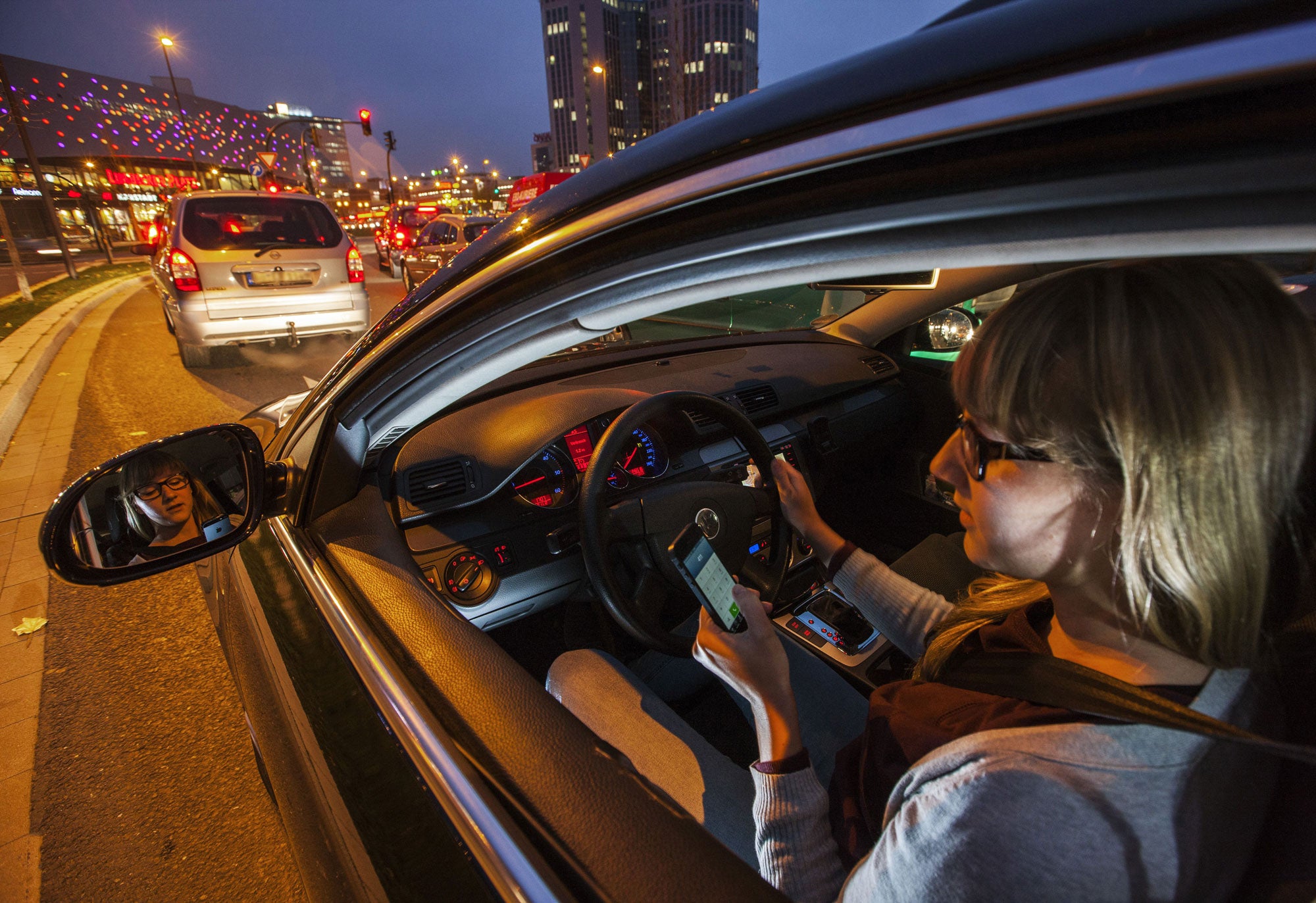 New technology could help law enforcement spot drivers texting behind the wheel.