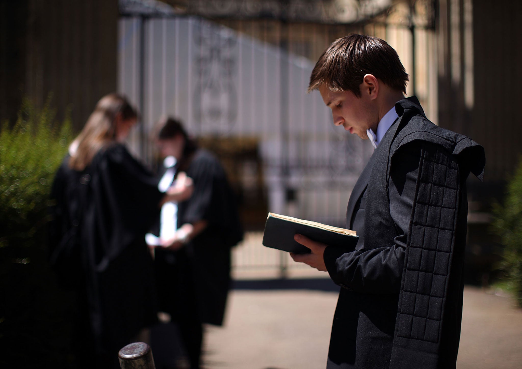 Sexual consent workshops will be compulsory for both male and female students at Oxford and Cambridge universities