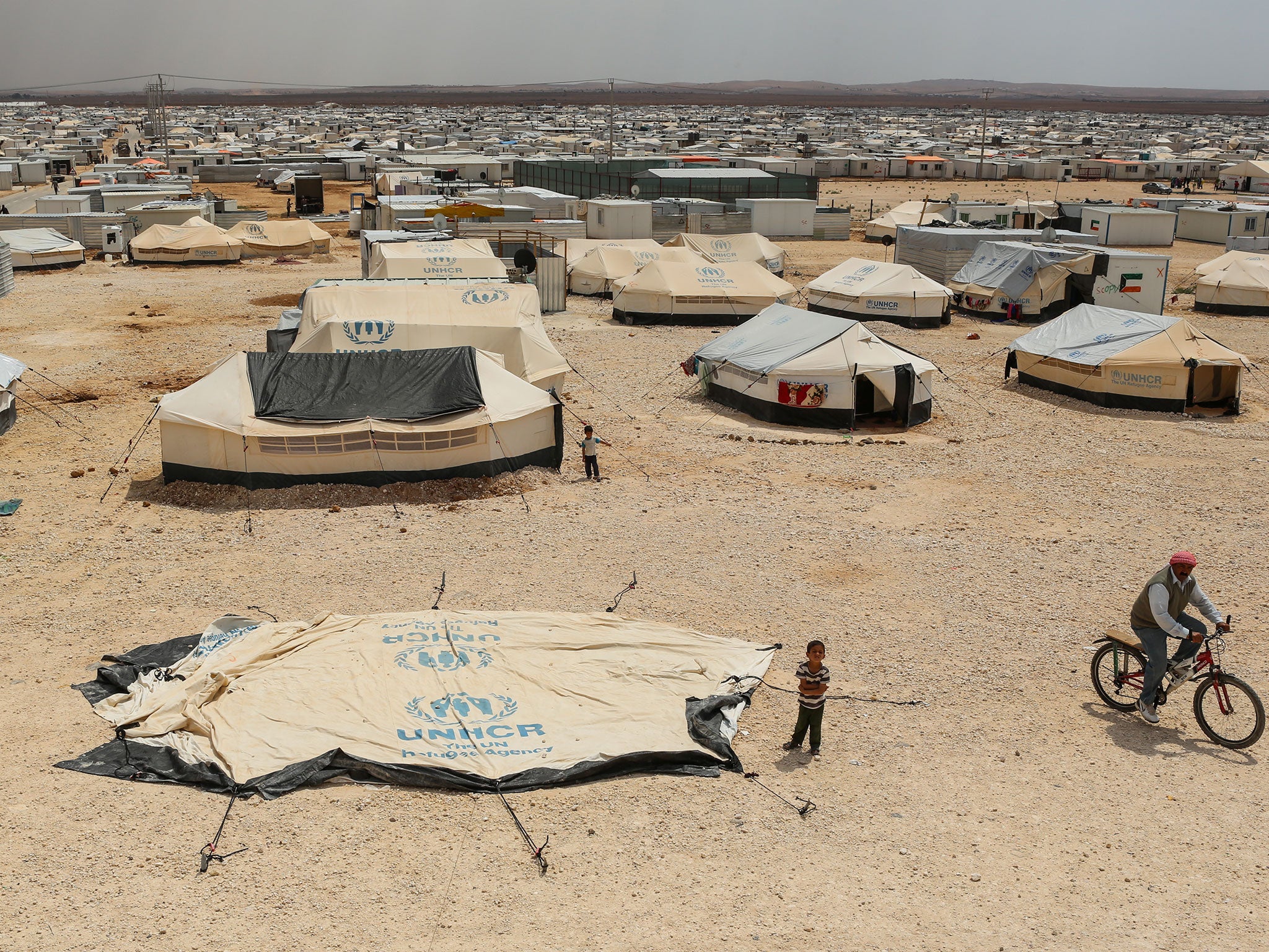 New tents being erected at Zaatari