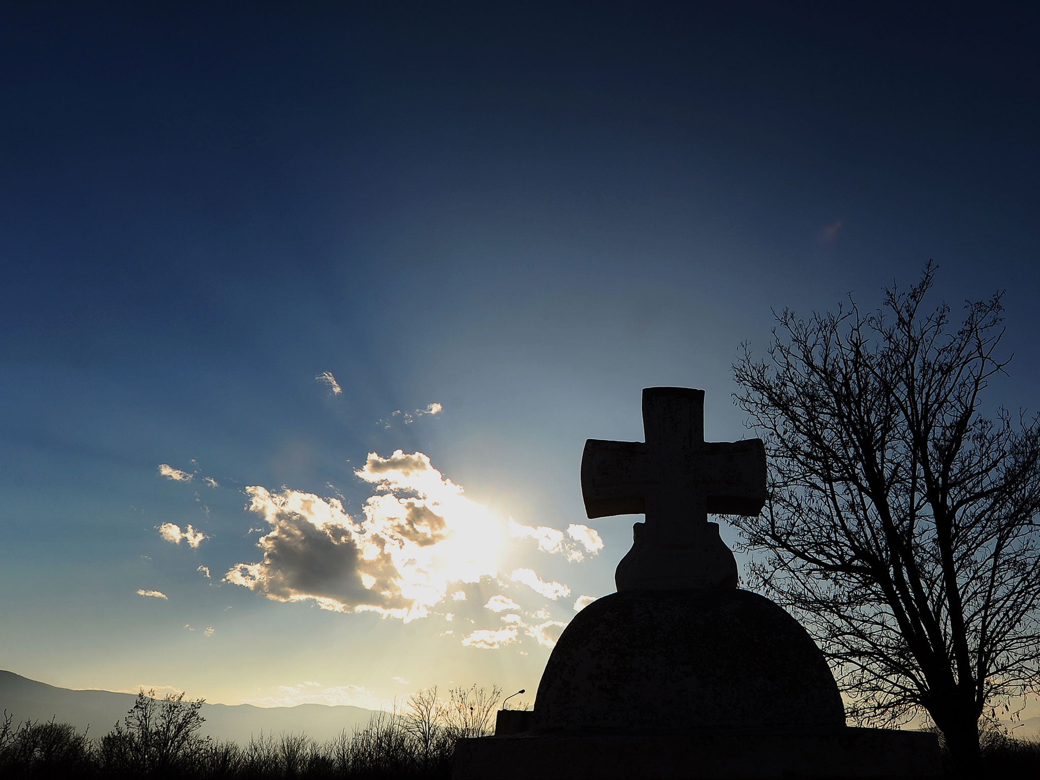 Police in Greece are investigating reports suggesting a woman woke up in a coffin after being buried, only to suffocate to death before rescuers could reach her