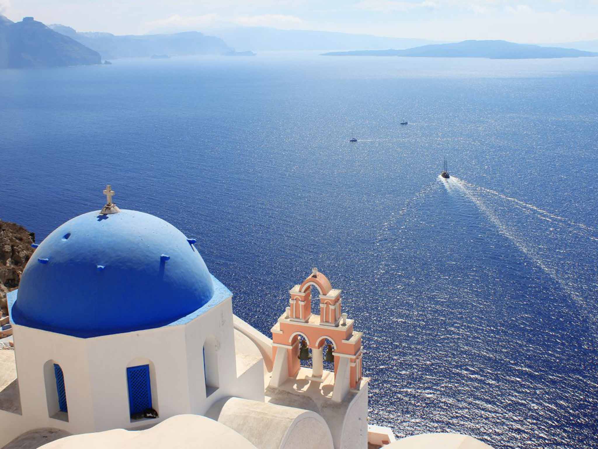 Deep blue: Ramsey honeymooned in Santorini