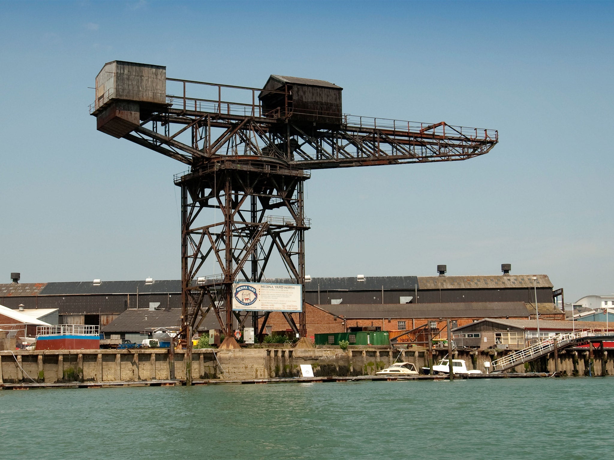 Hammerhead crane, Cowes, requires urgent attention