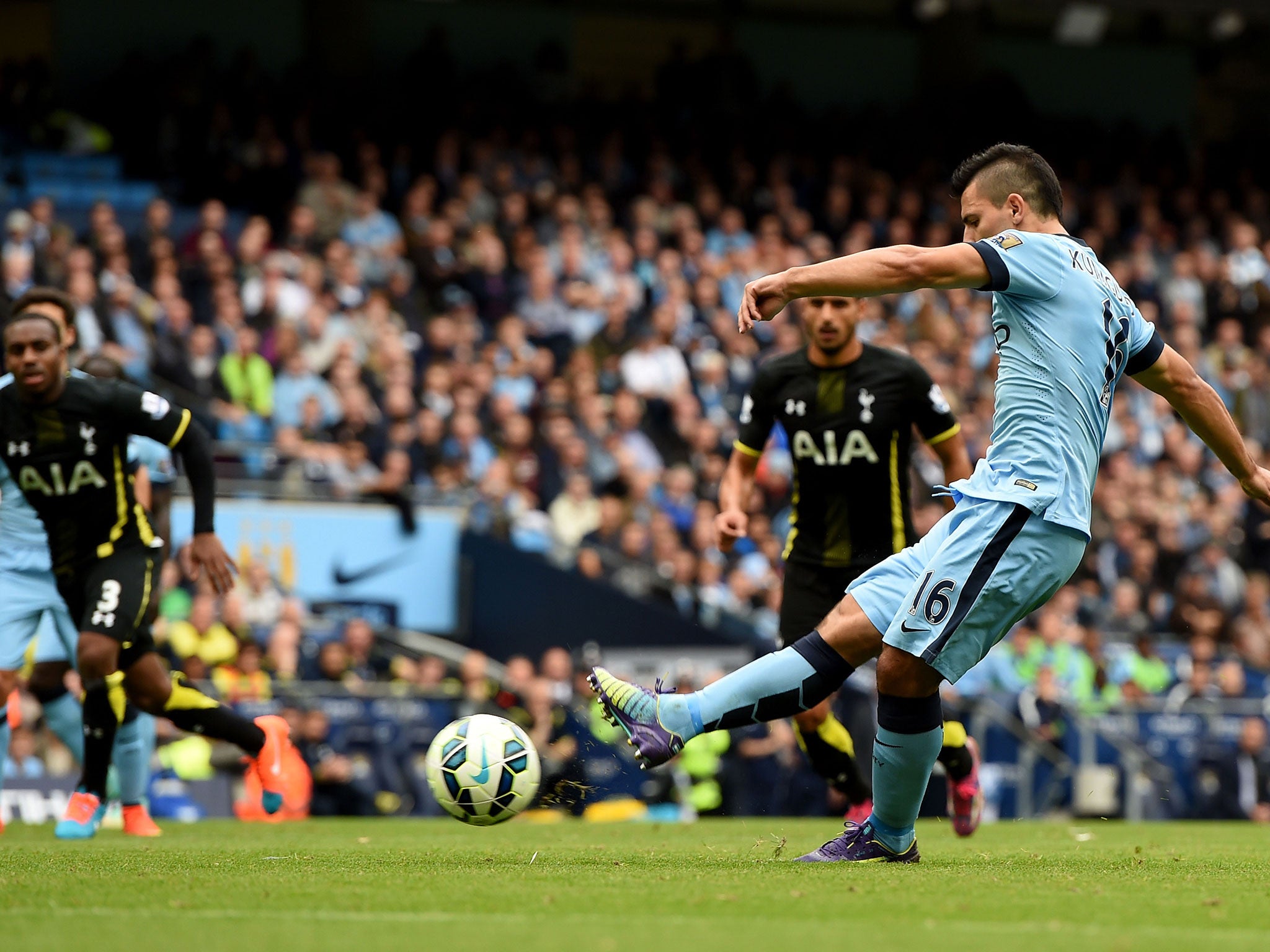 Sergio Aguero scores from the penalty spot