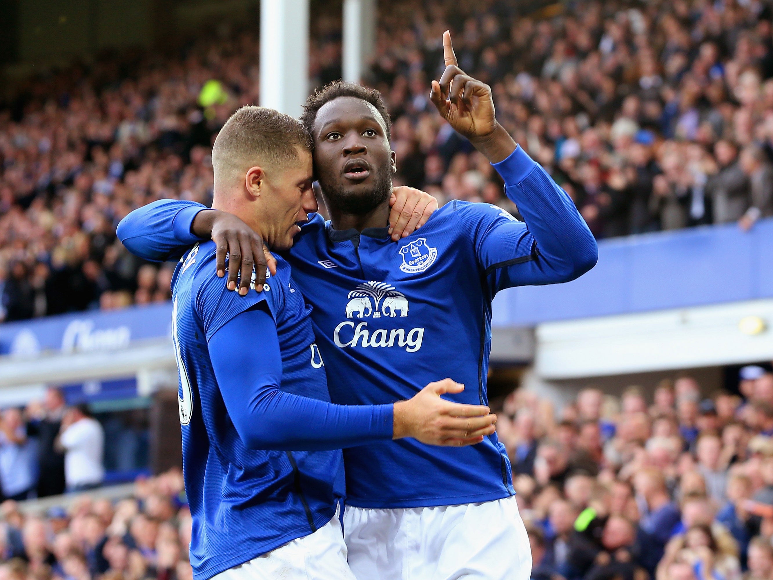 Romelu Lukaku celebrate his goal