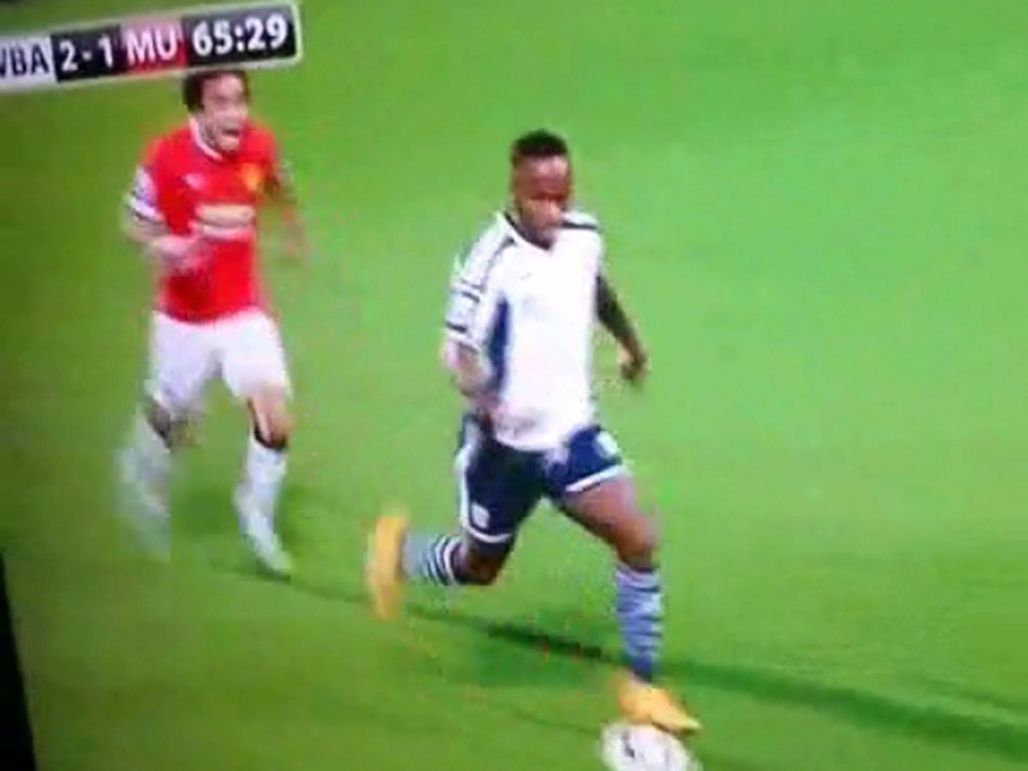 Rafael shouts at Saido Berahino