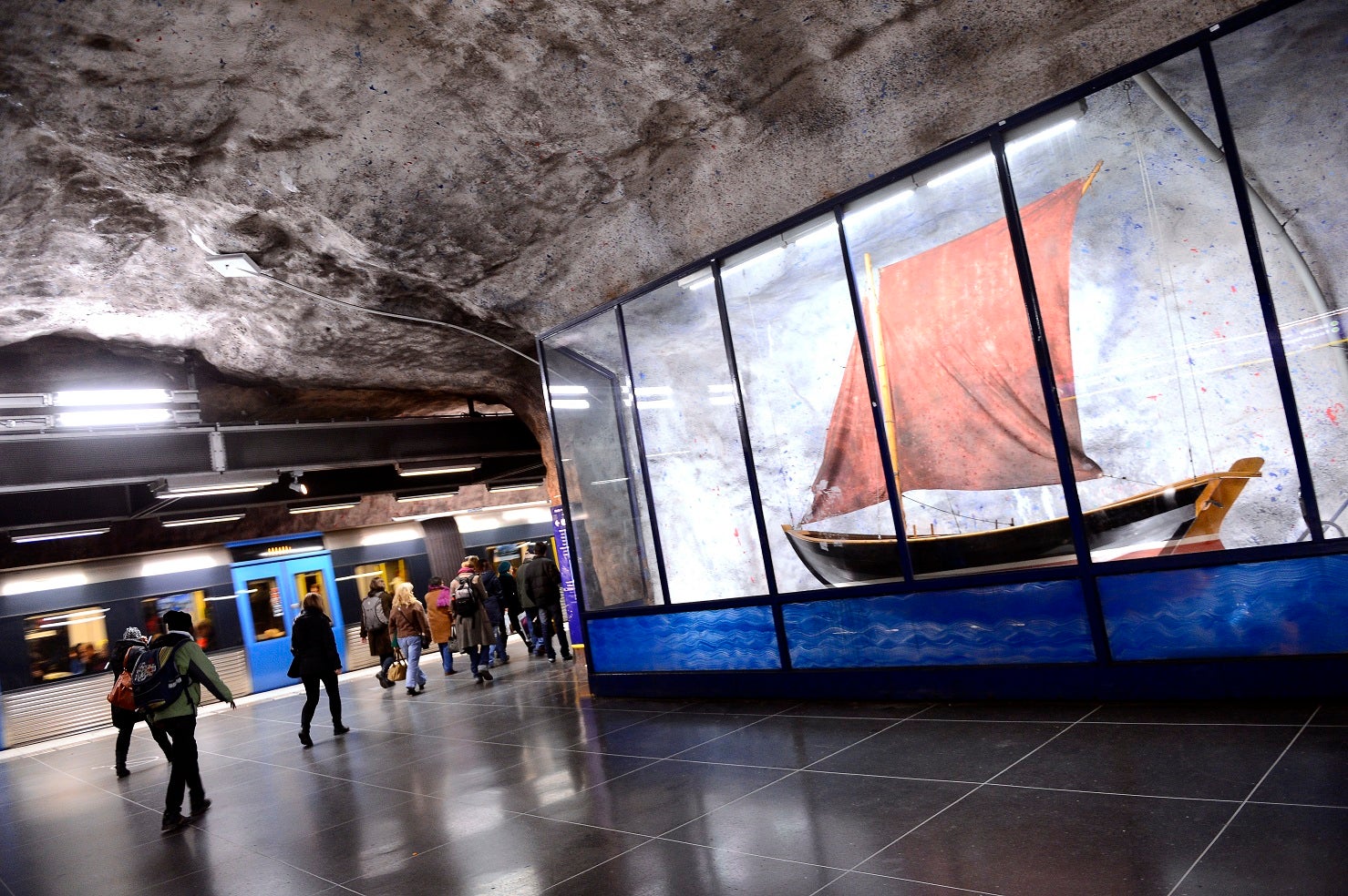 Fridhemsplan station, decorated in 1975 by Ingegerd Moeller and Torsten Renquist.