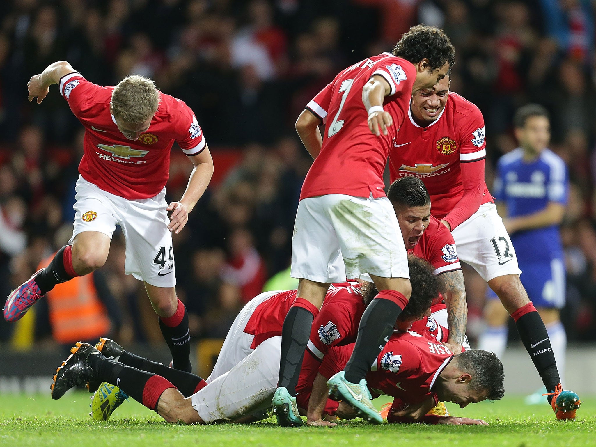 Robin van Persie scored in the 94th minute to rescue a point