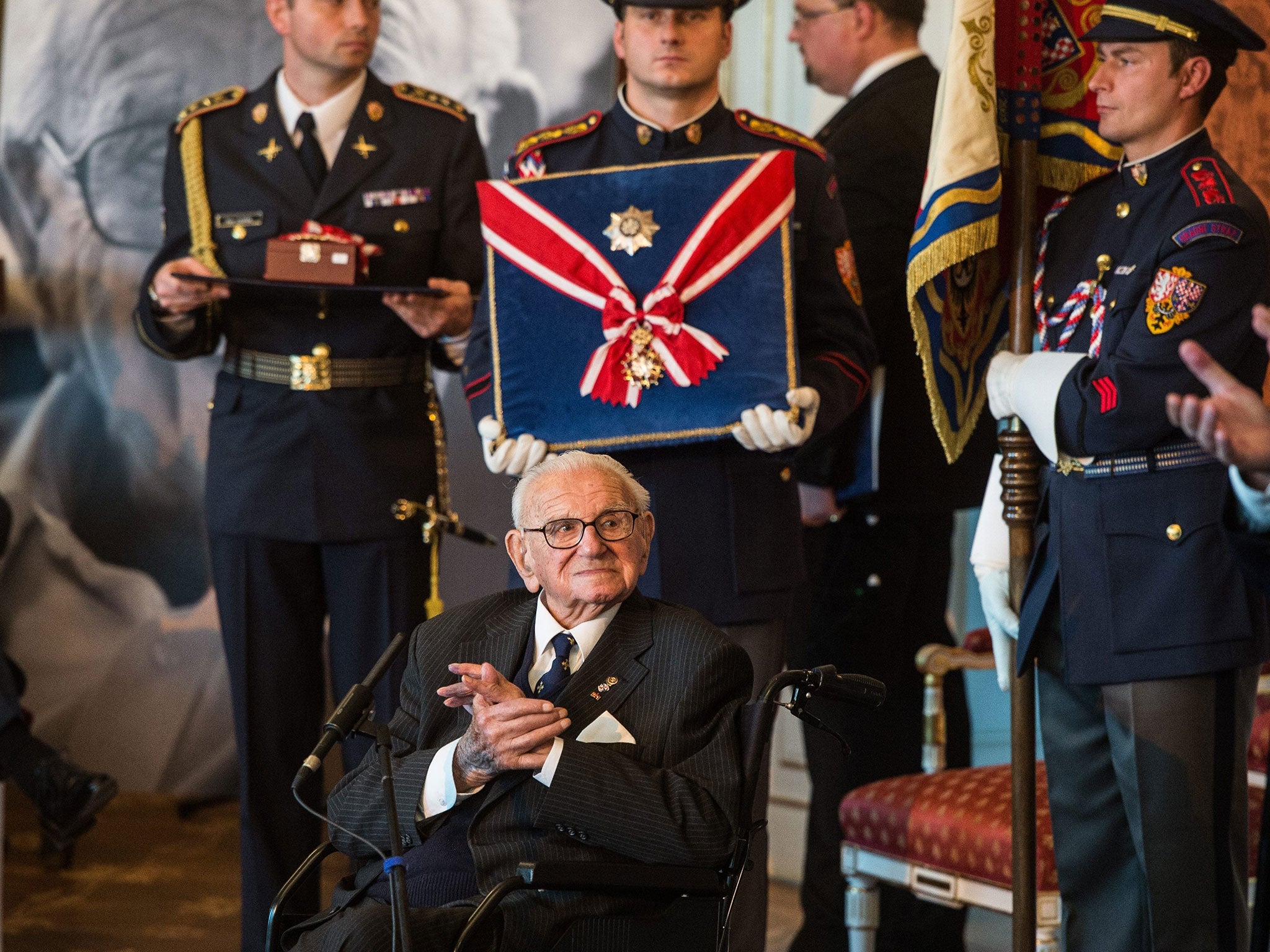 Winton, aged 105, presented with Order of the White Lion by the Czech president in Prague