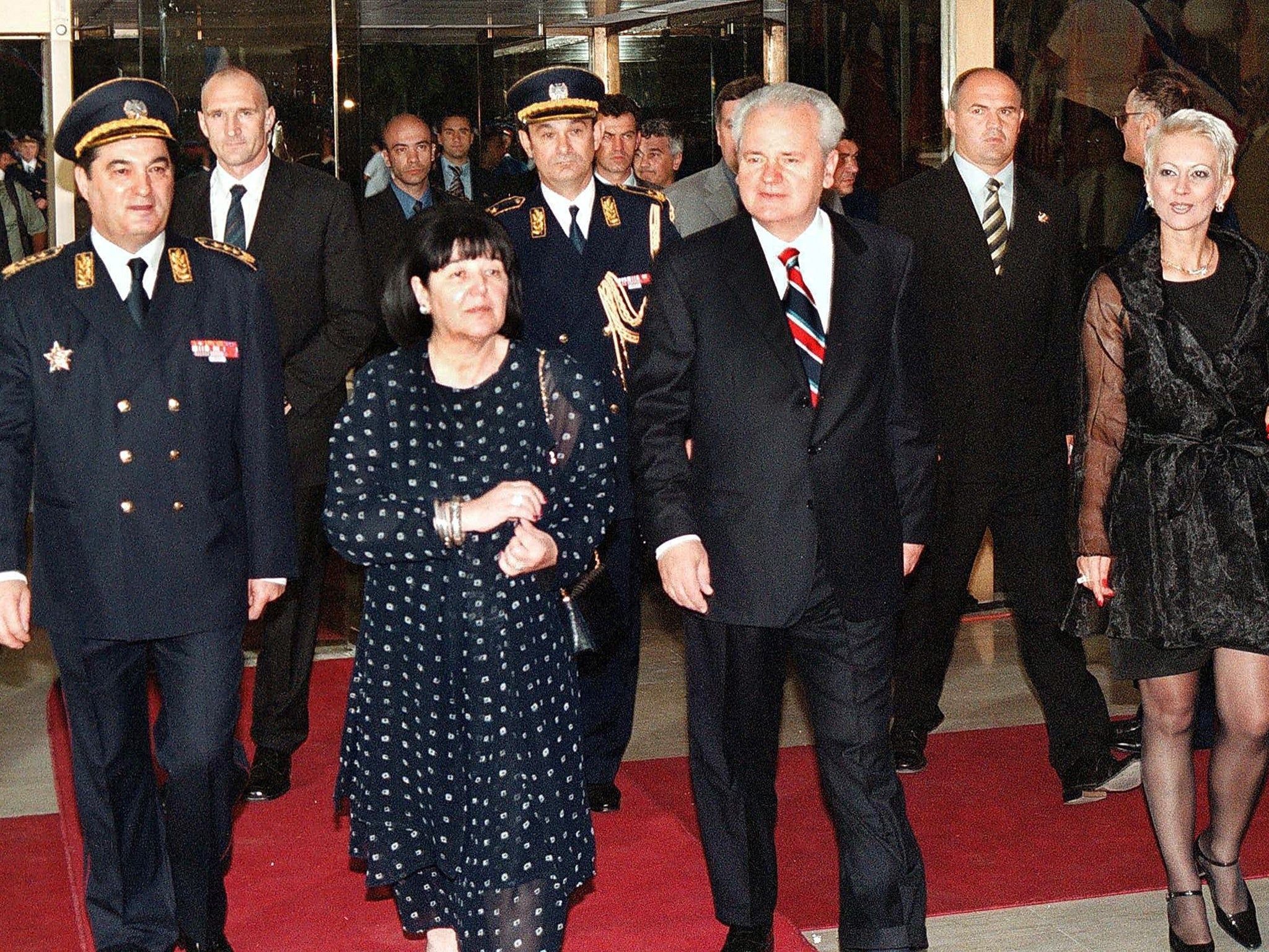 Yugoslav President Slobodan Milosevic (centre right) and his wife Mira Markovic