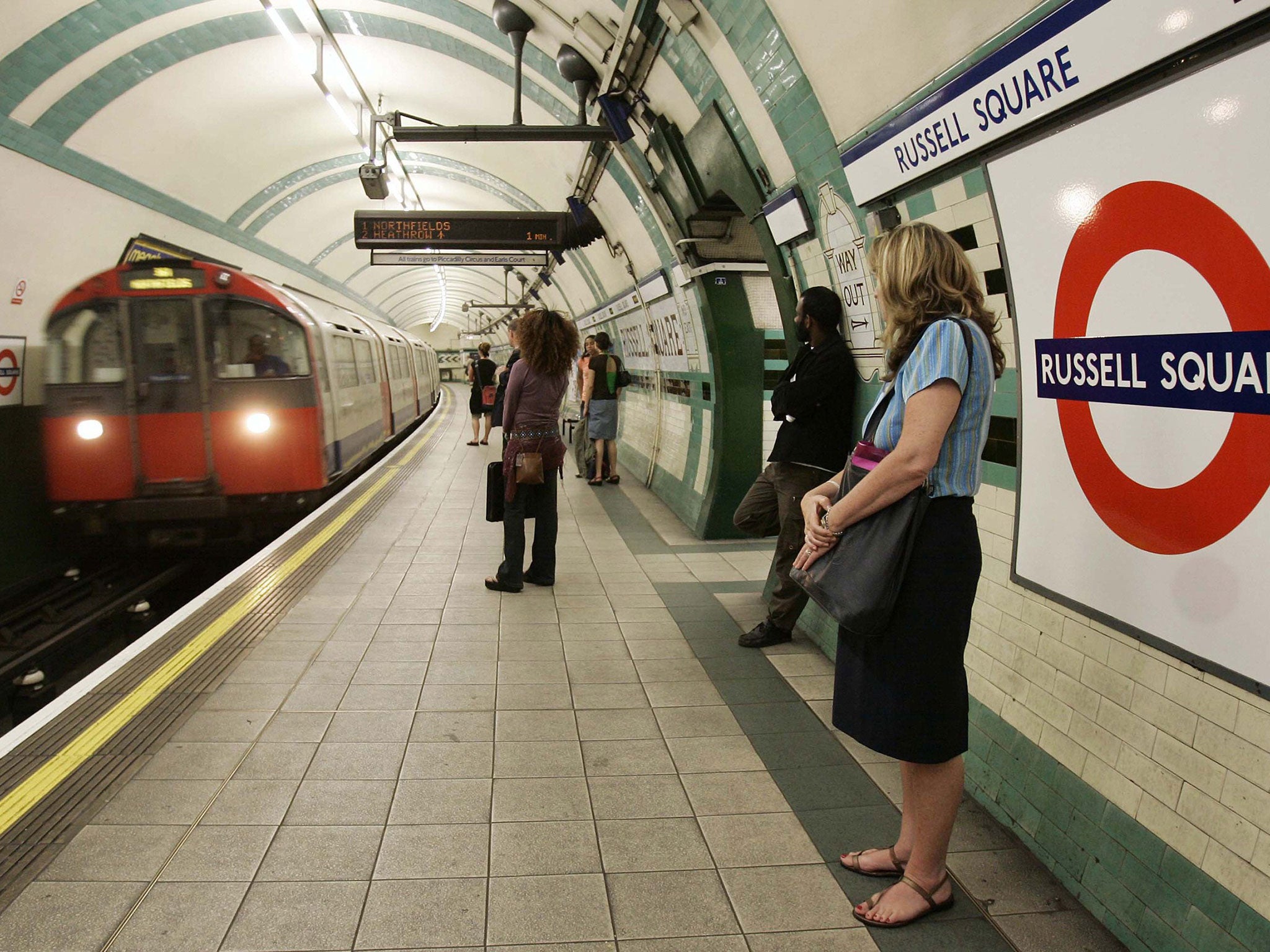 Metro devoted a double-page spread to a book by the American writer Brian Robinson called How to Meet Women on the Subway