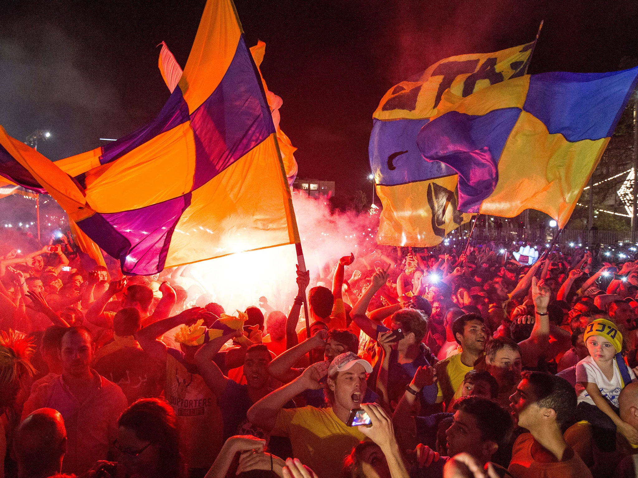 Maccabi Tel Aviv fans