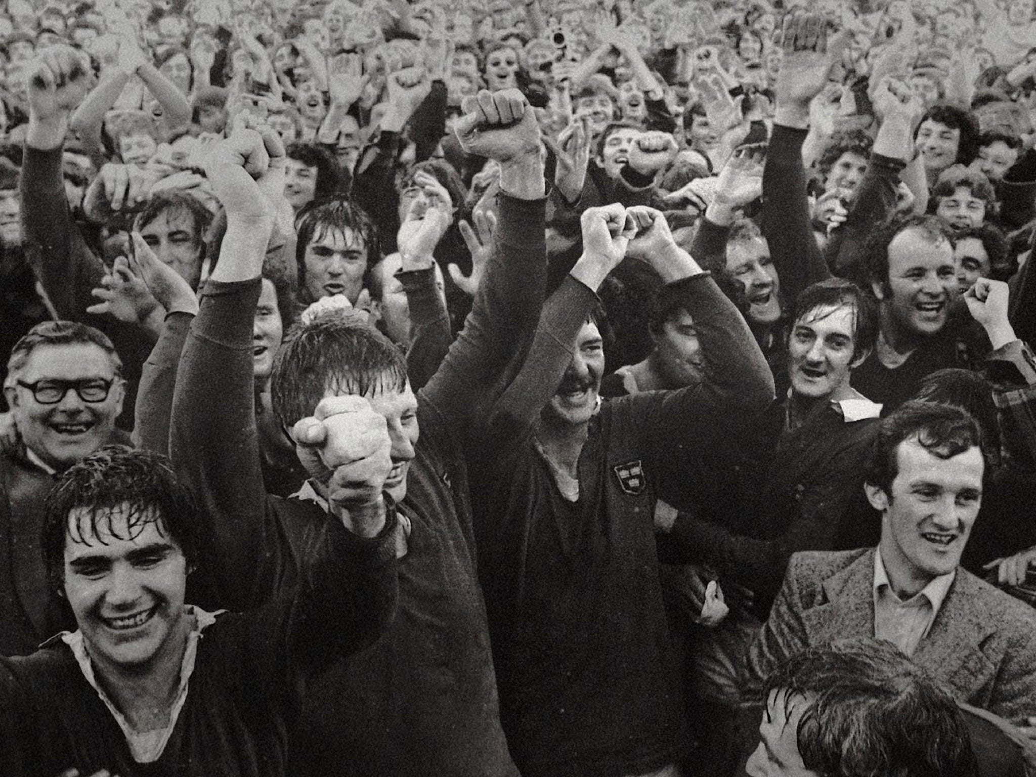 The victorious 1978 Munster team and their supporters