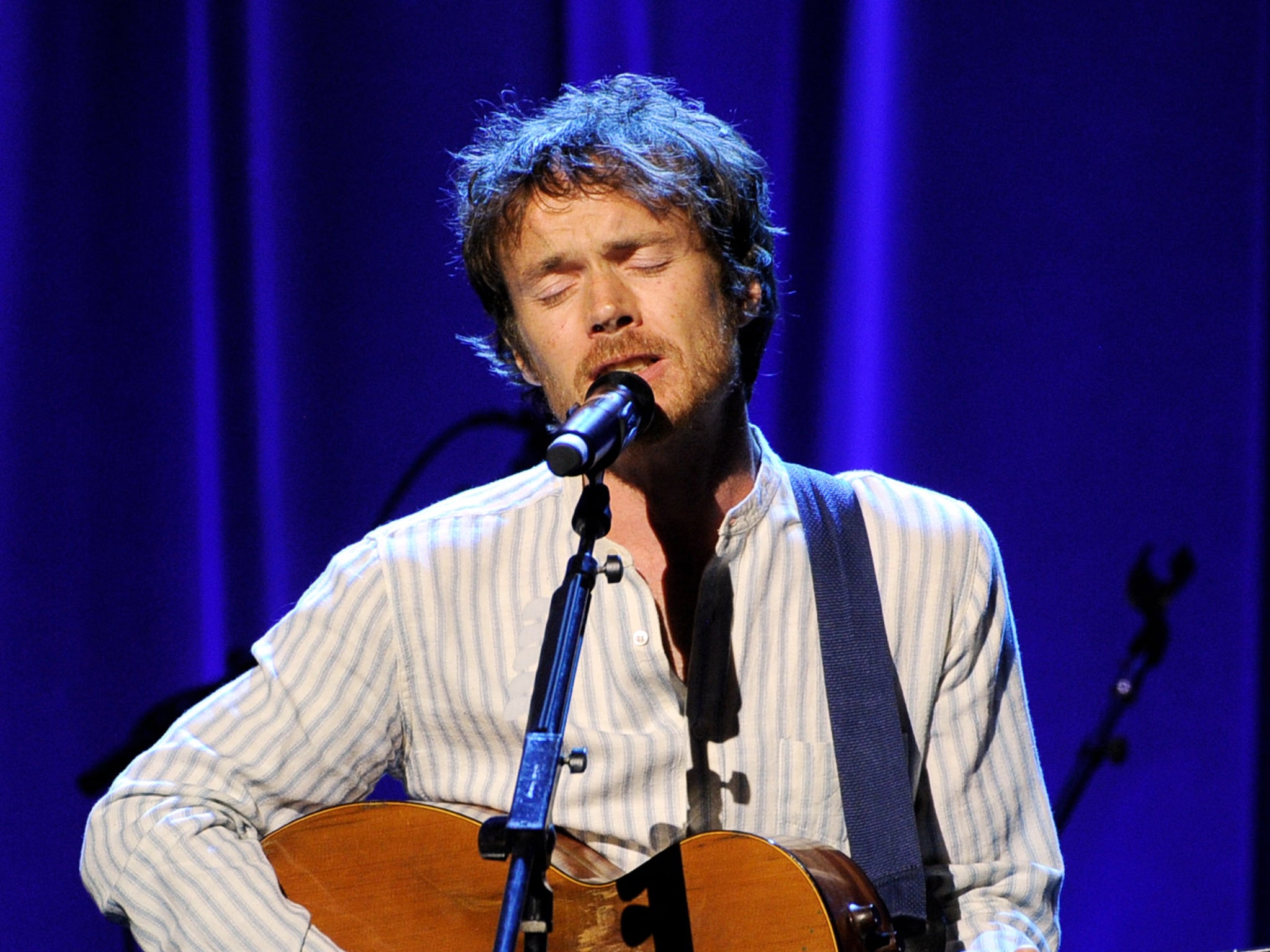 Singer Damien Rice performing earlier this year