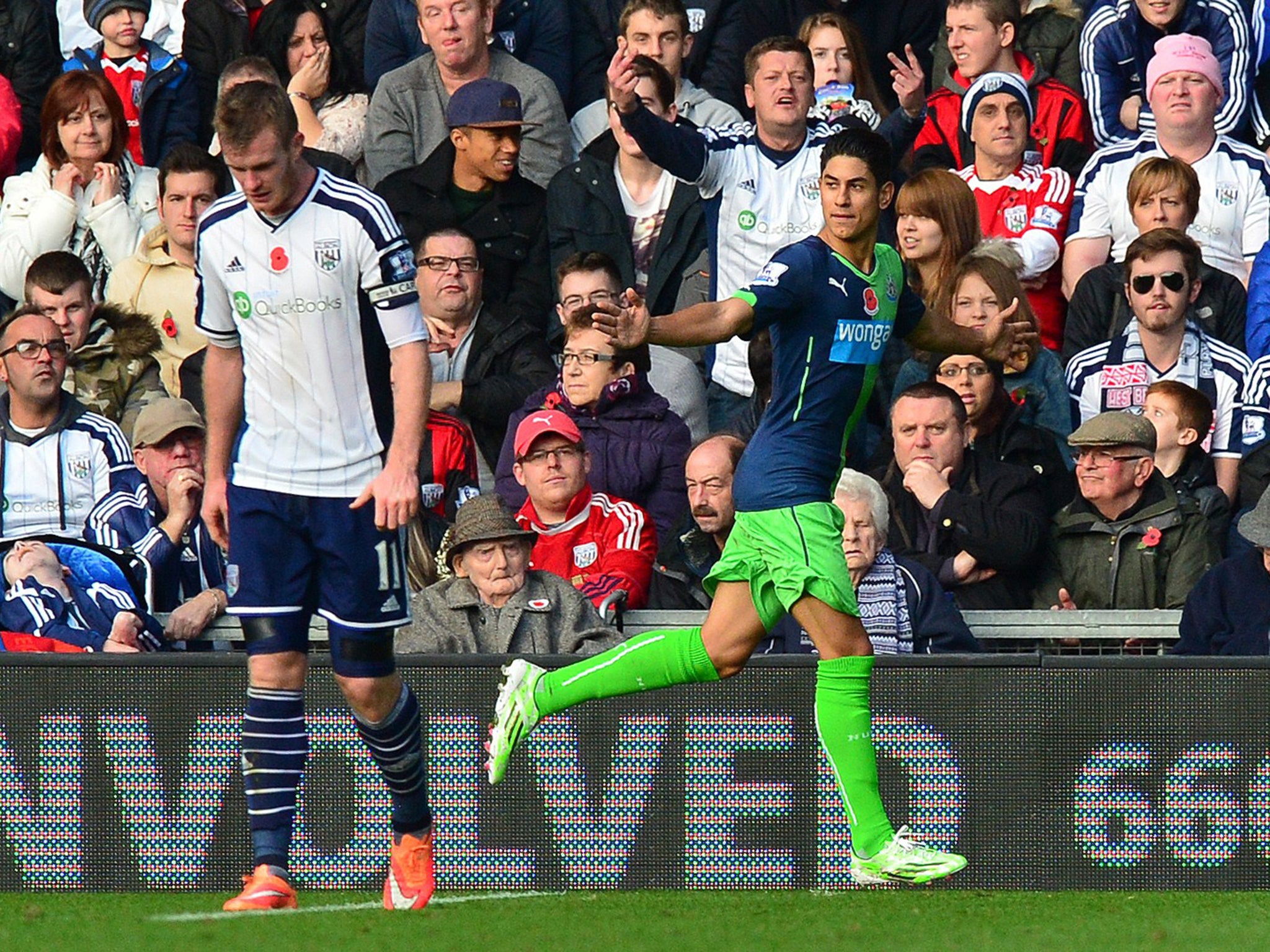 Ayoze Perez celebrates his goal against West Brom