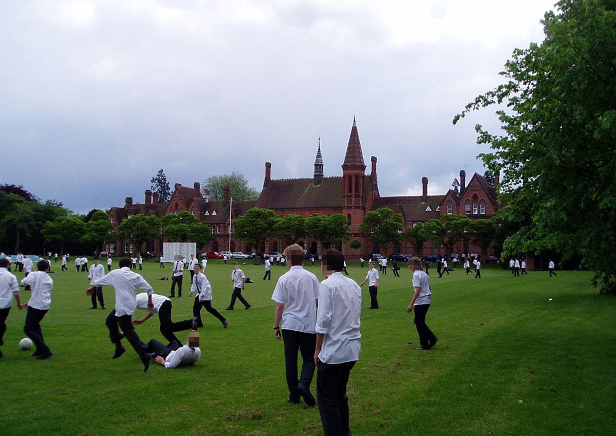 Reading School, where the author attended between 2002 and 2007