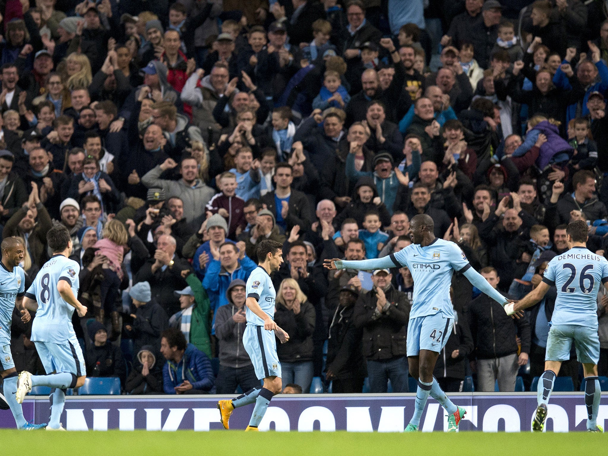 Yaya Toure puts City into the lead