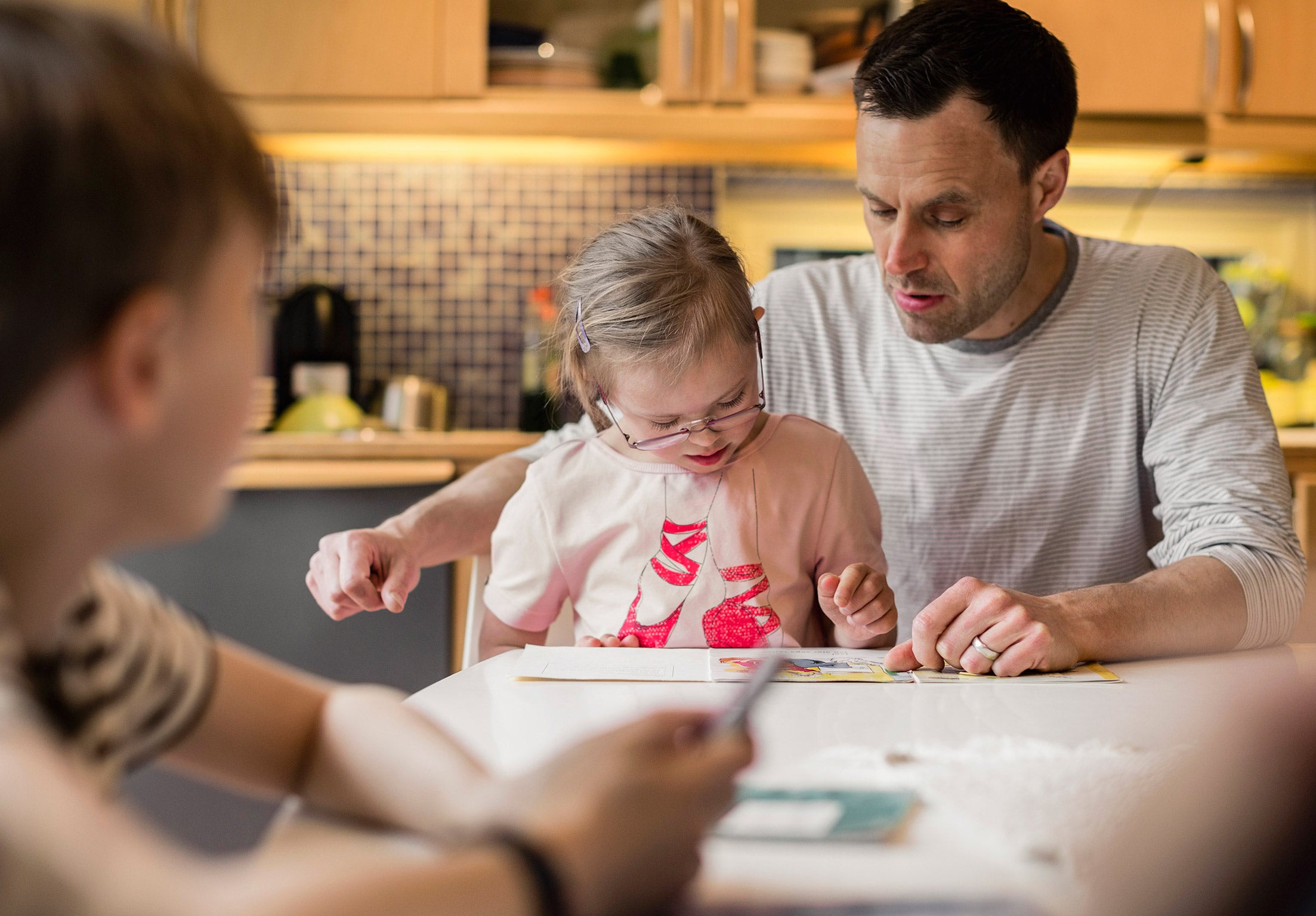 47 per cent of lone mothers and fathers have to borrow money from friends