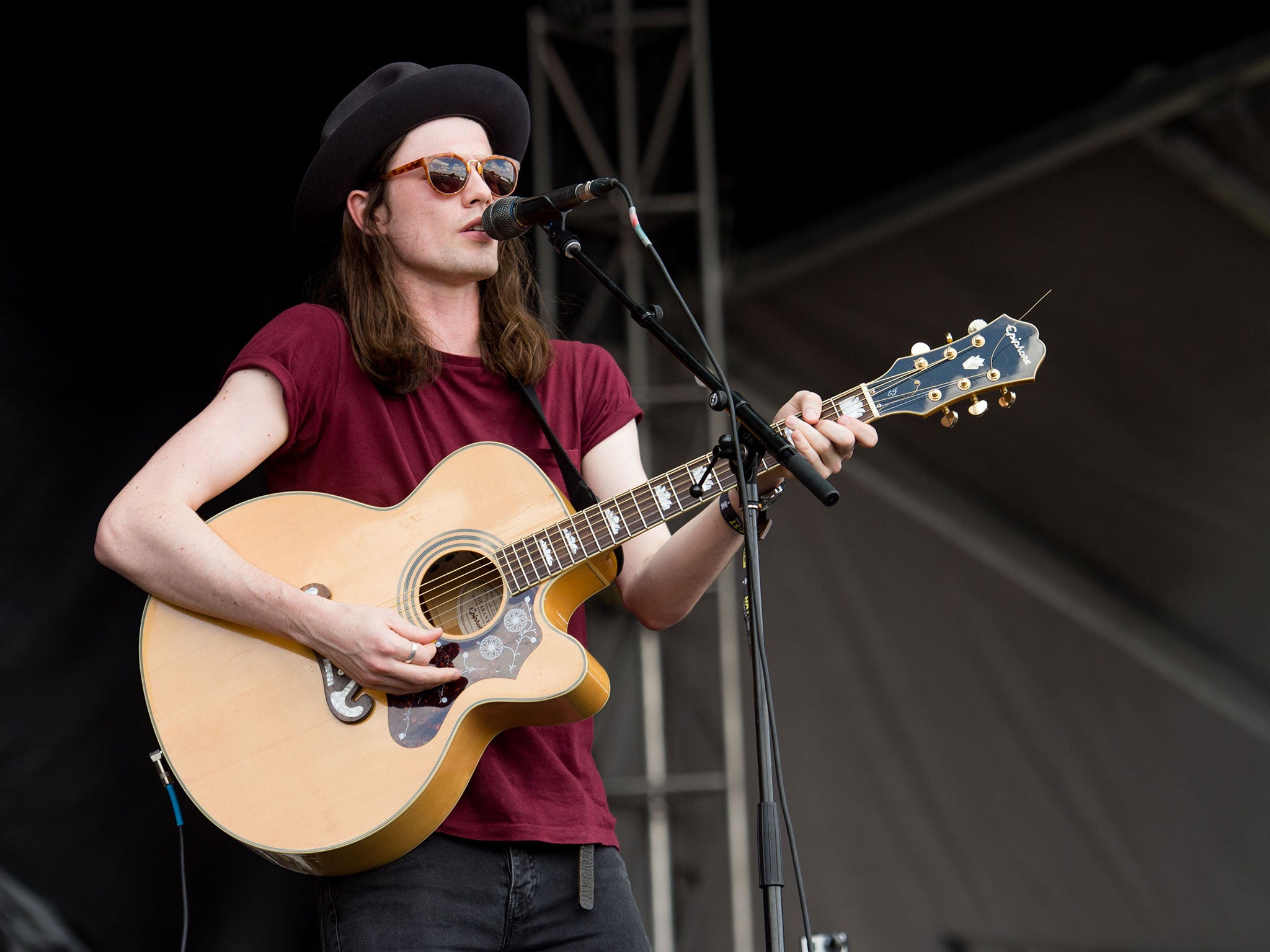 British singer-songwriter James Bay