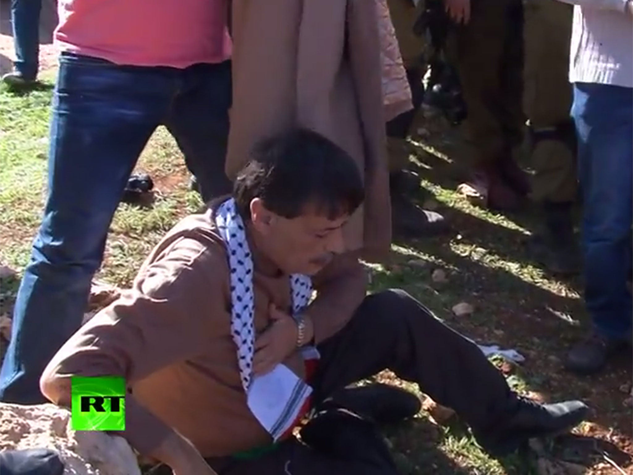 The Cabinet minister was taking part in a movement to plant olive tree saplings on farmland near Ramallah (RT)