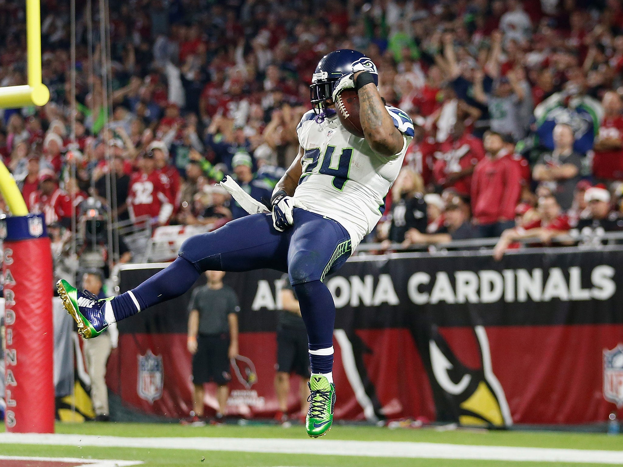 Marshawn Lynch scored an incredible 79-yard touchdown in Seattle's win over Arizona