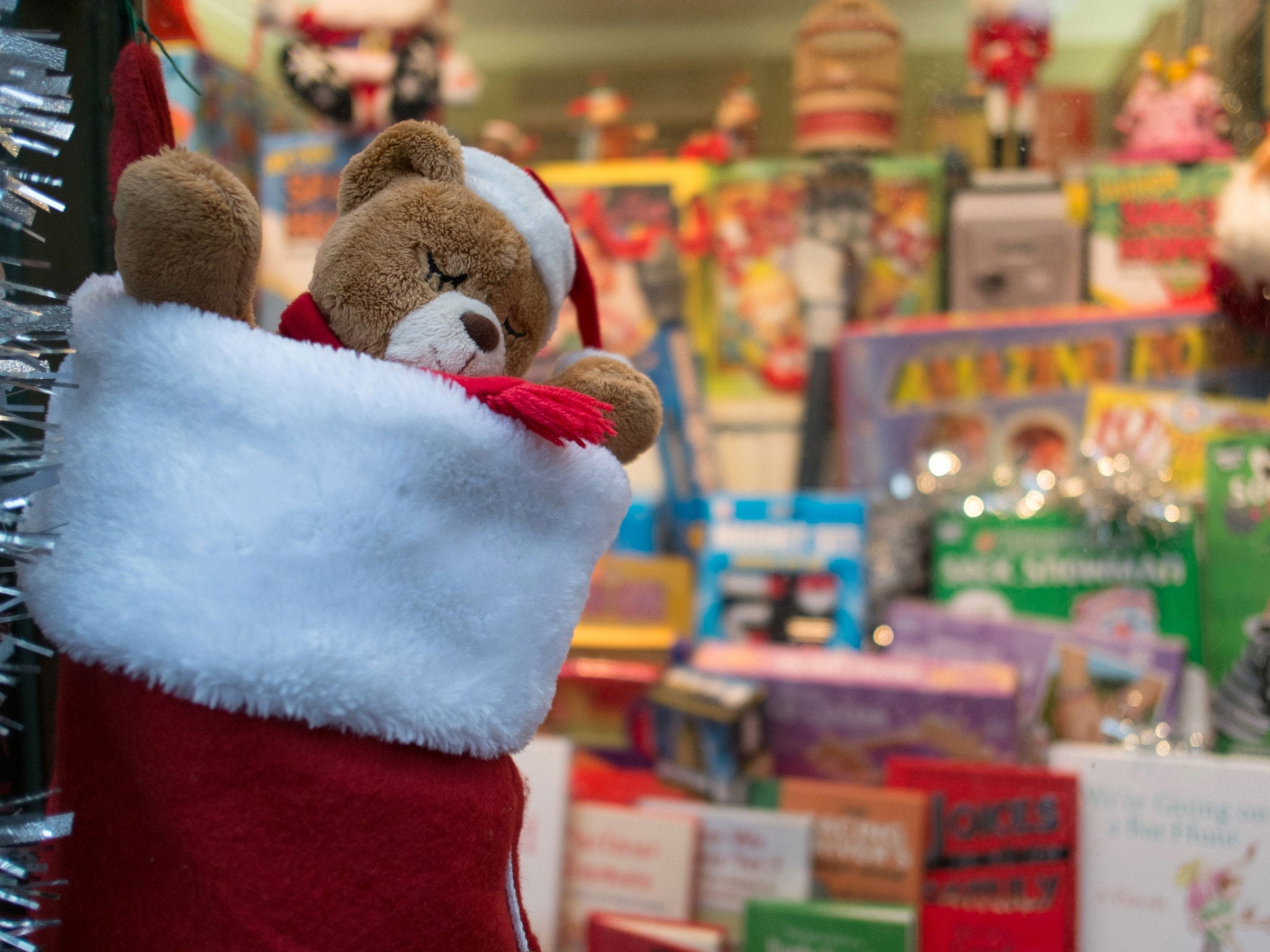 Shoppers look for Christmas gifts on the high street