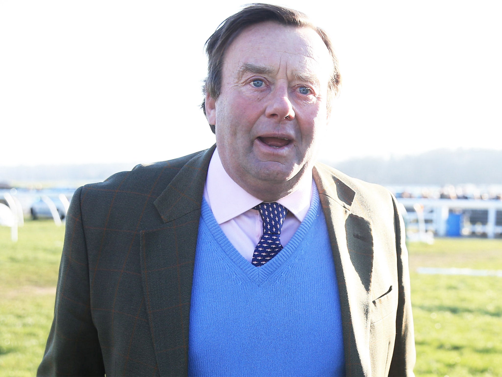 Nicky Henderson saddles two in Cheltenham’s conditions hurdle today, Beat That and Vaniteux