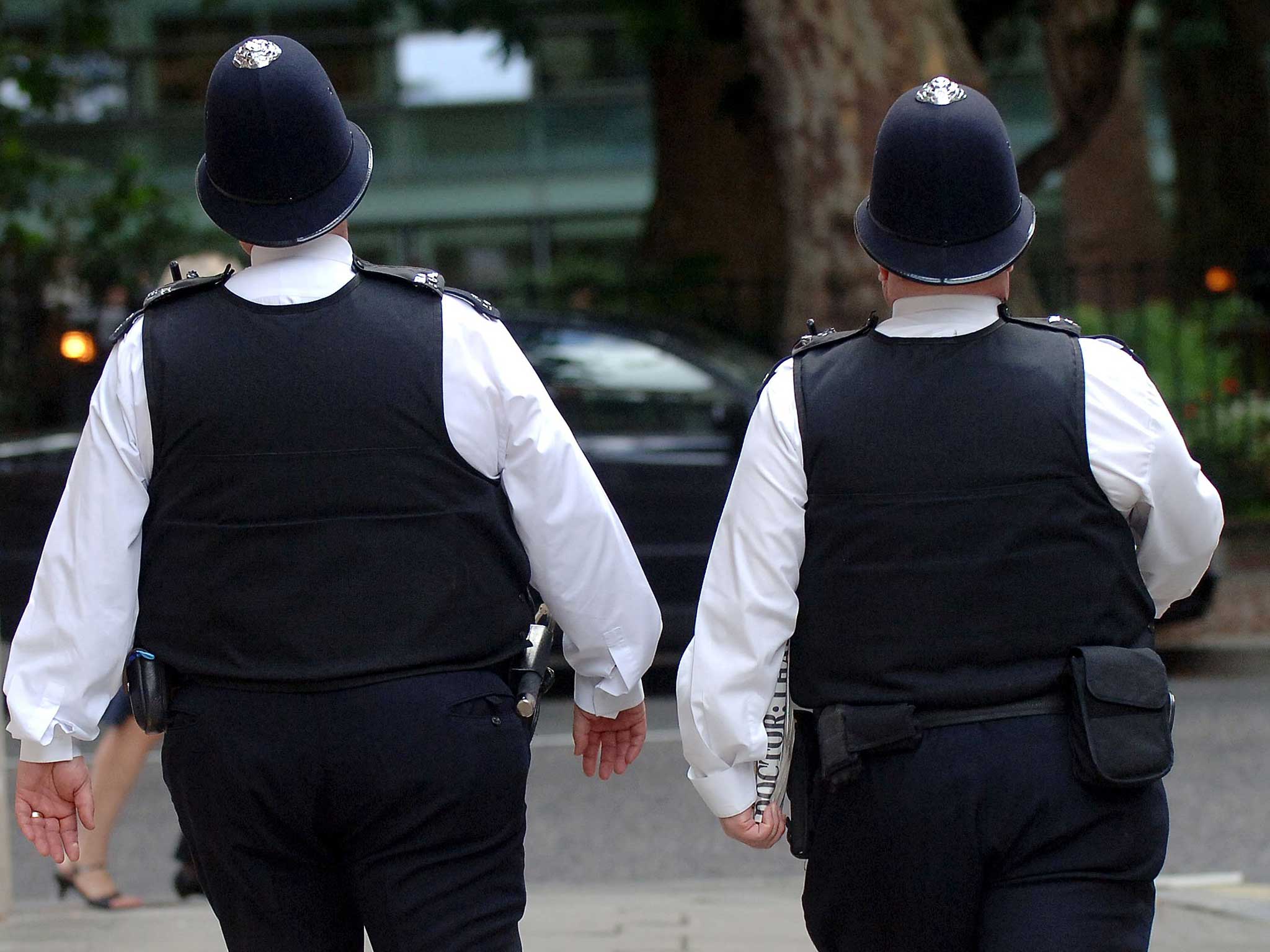 A total of 117 male officers, out of 9,377, failed the bleep test. Out of 2,998 female officers 239 were found to have inadequate fitness levels