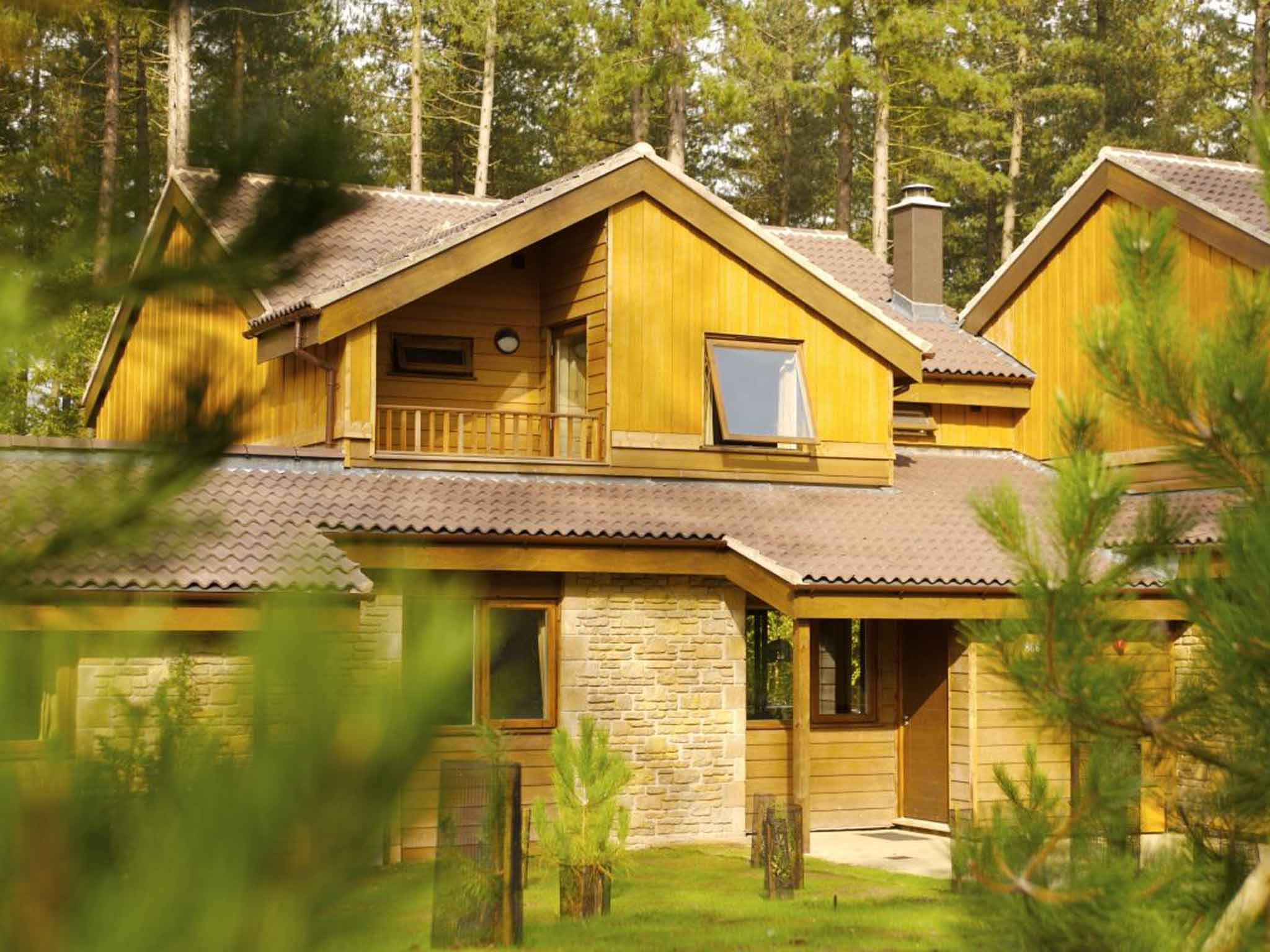 UK: £215, Centerparcs