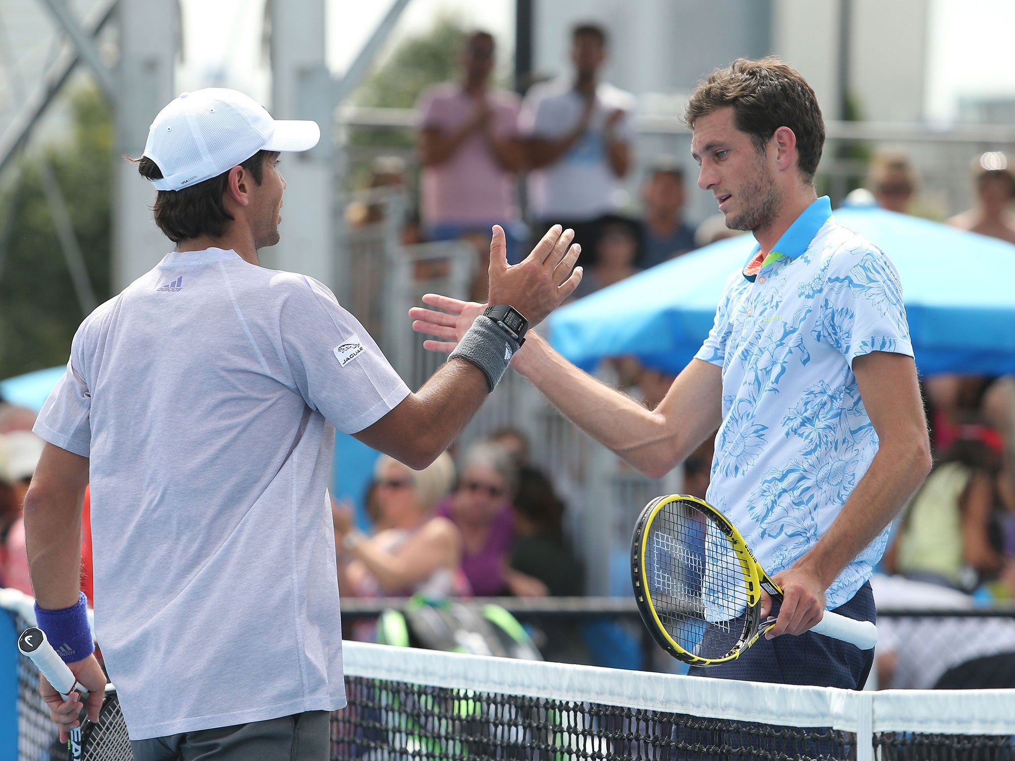 Ward shakes hands with Verdasco