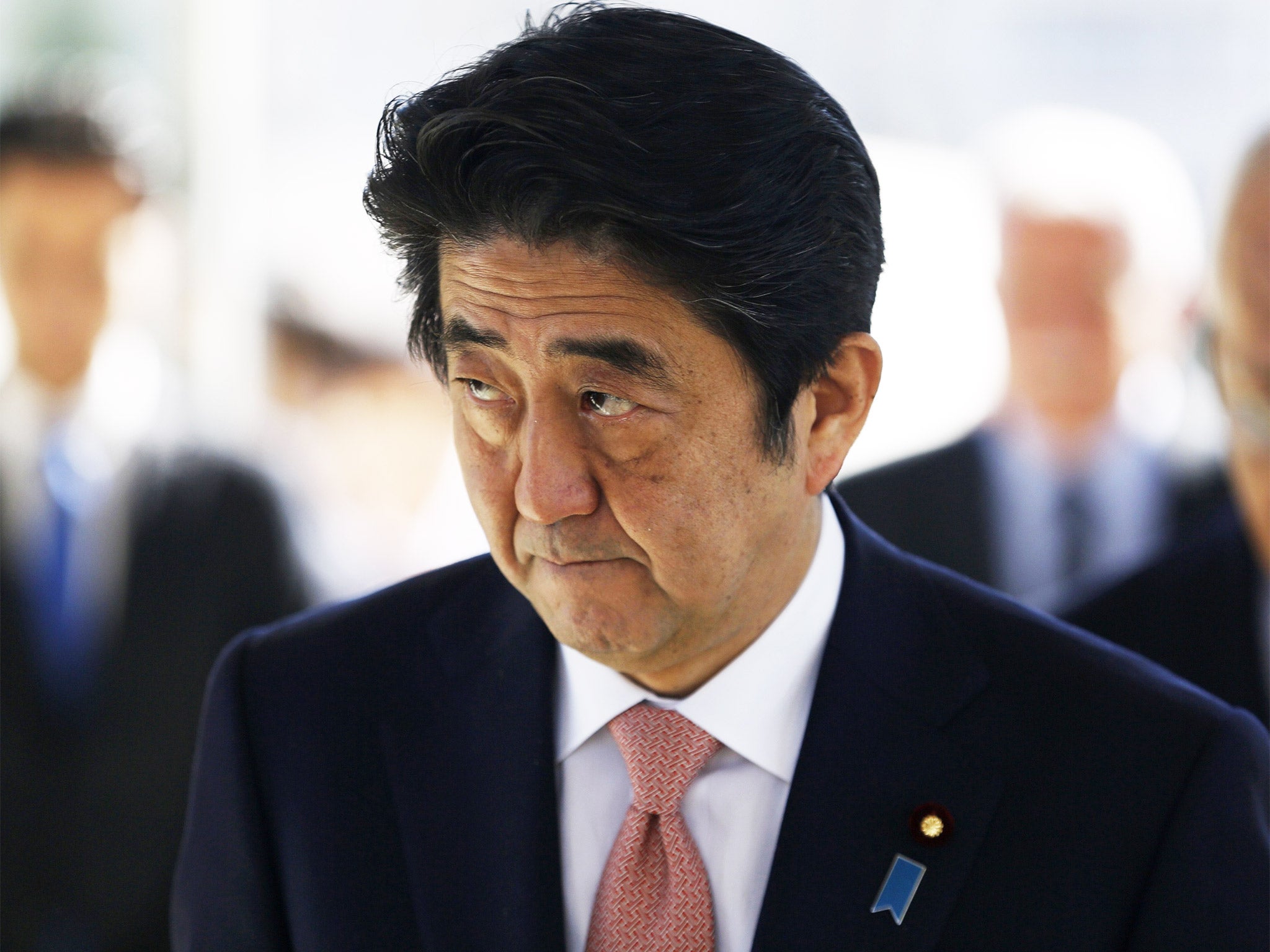 Shinzo Abe visited the tomb of Yasser Arafat in Ramallah, in the West Bank, as part of a tour of the Middle East. He expressed fury at Isis’s threat to kill Japanese hostages