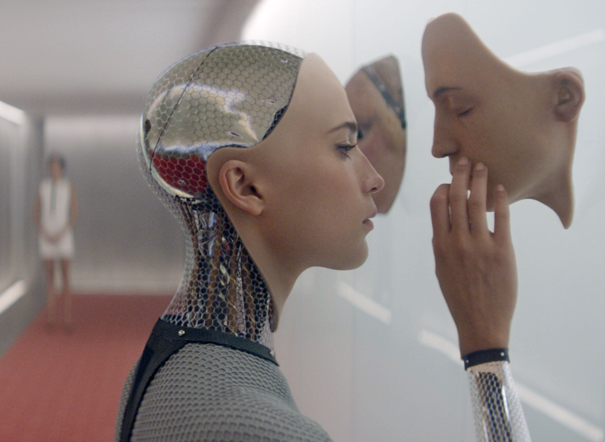 Alicia Vikander stars in 'Ex Machina'