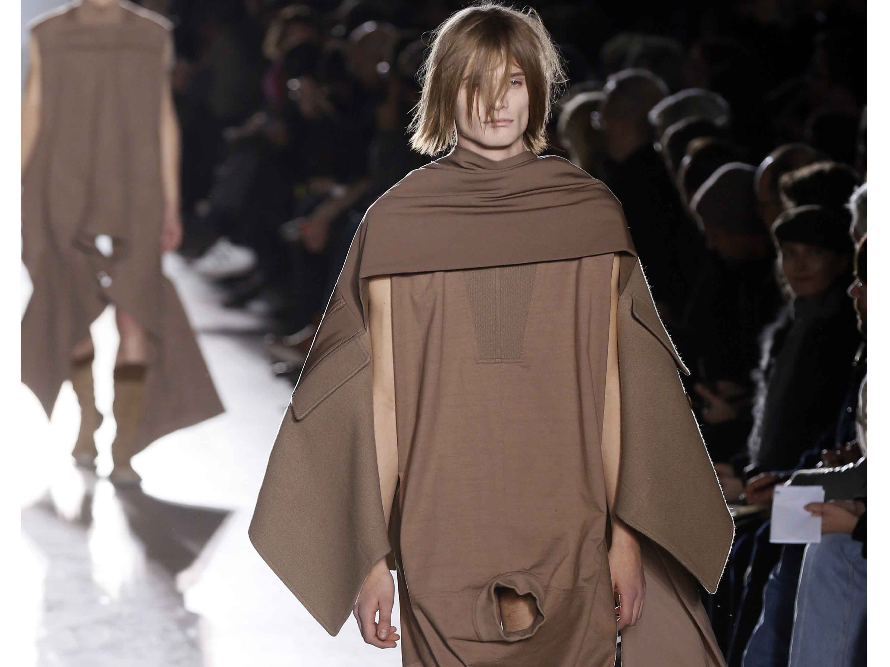 Rick Owens' autumn/winter 2015 fashion show