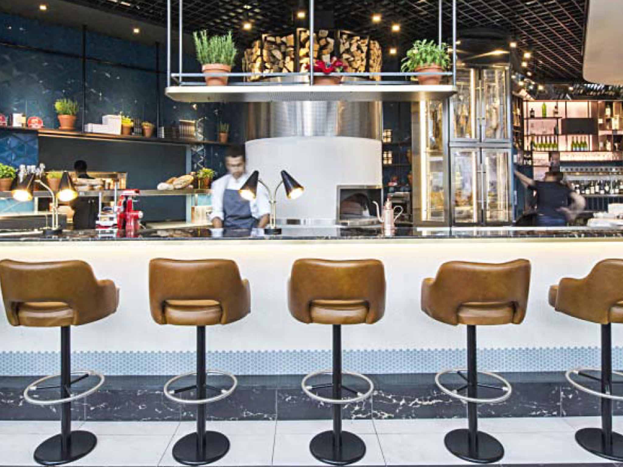 Heathrow's 118 restaurants serve 35 million people a year