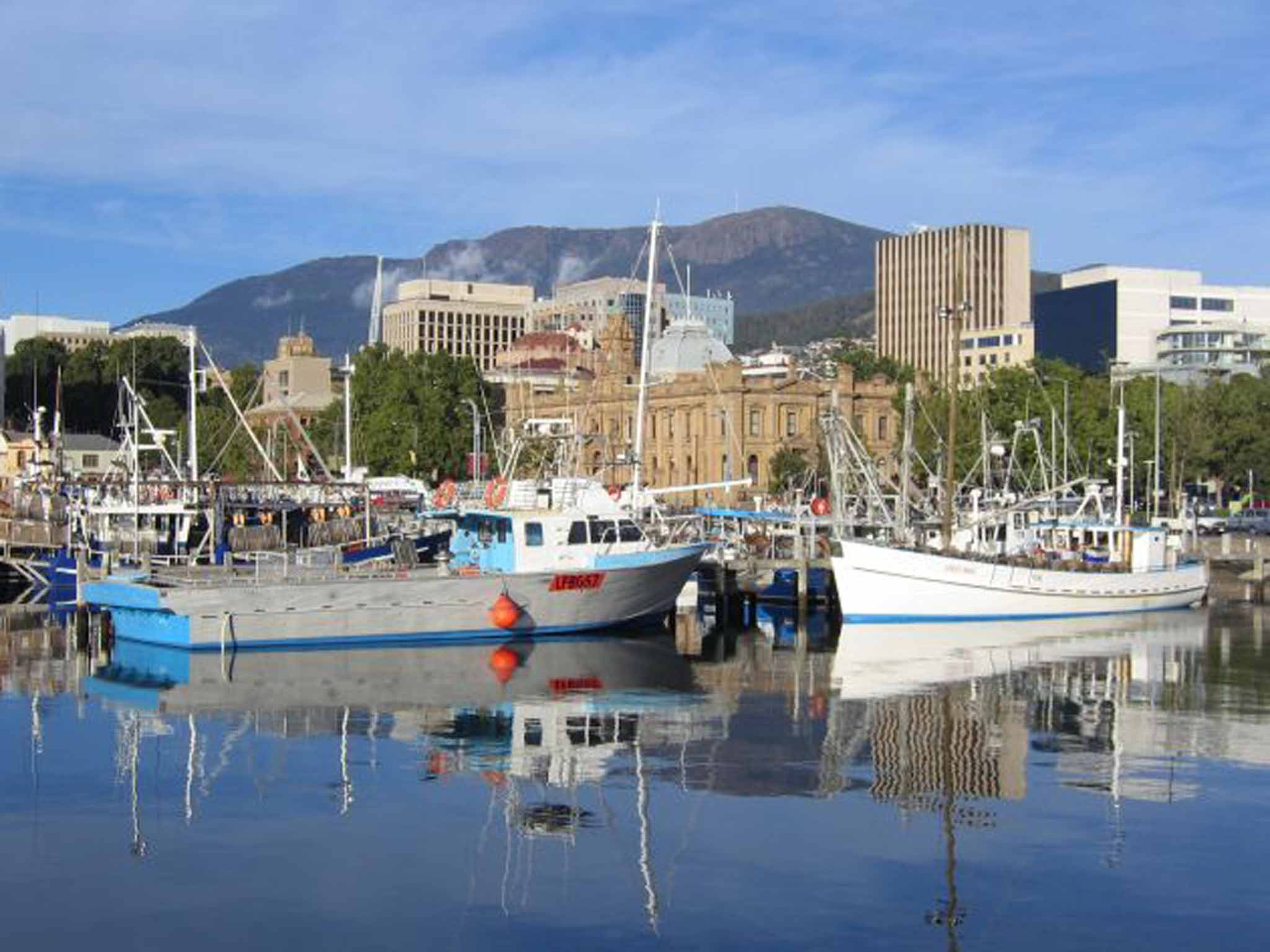 Mount Wellington overlooks the waterfront